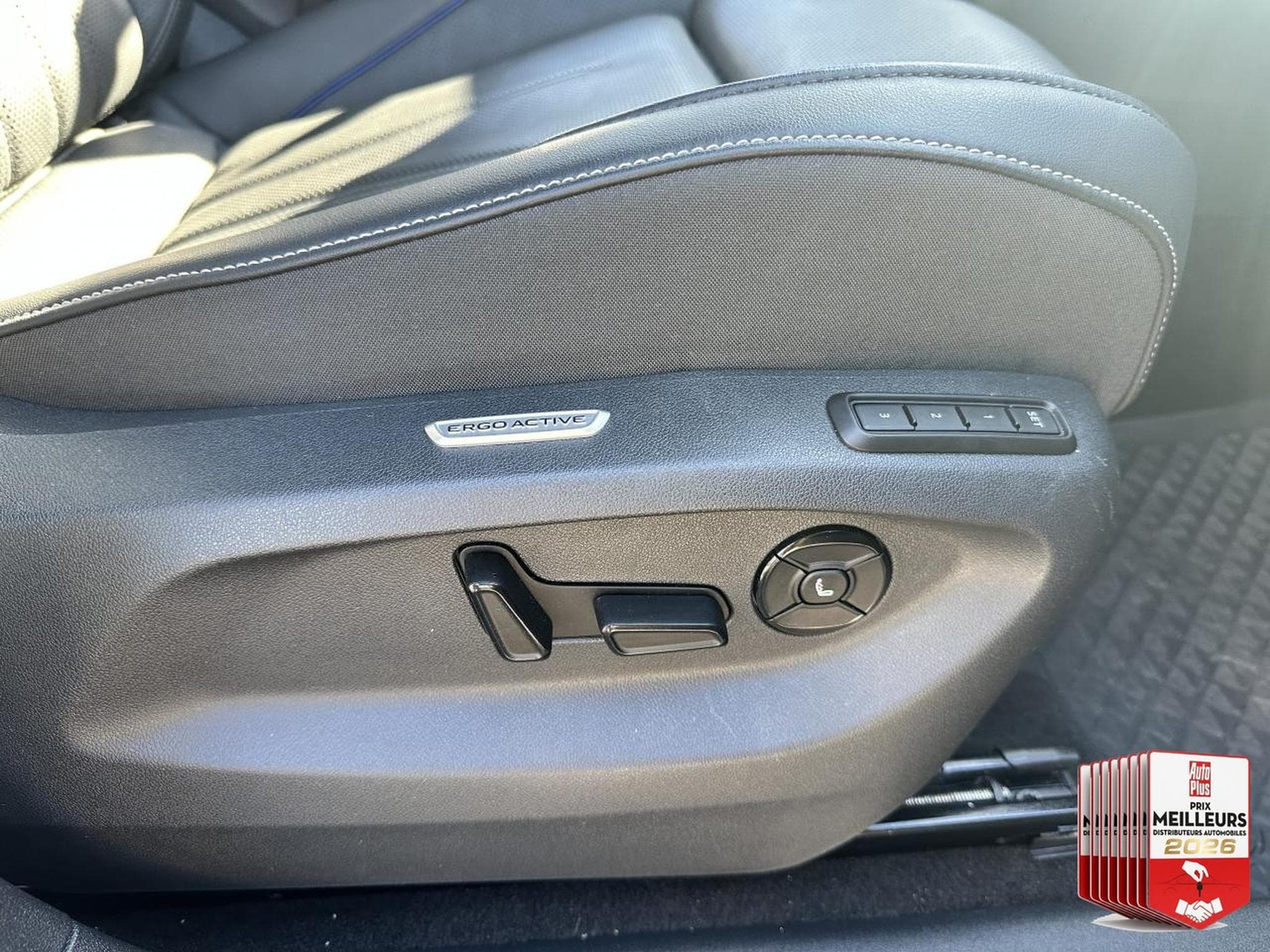 VW TIGUAN 2.0 TDI 150 R-LINE EXCLUSIVE DSG7 (2024) - Photo 39