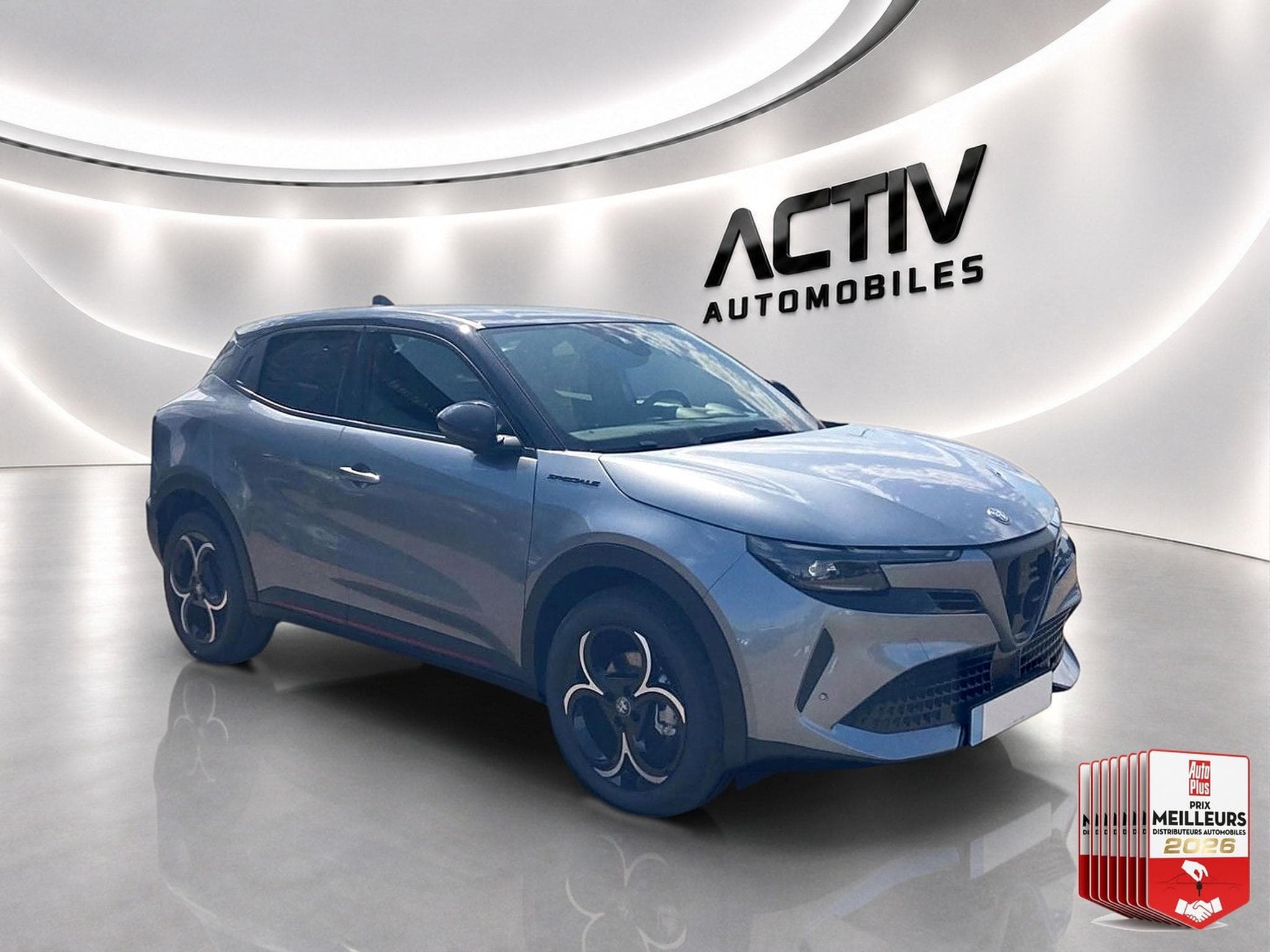 Alfa-Romeo JUNIOR 1.2 IBRIDA 145 SPECIALE E-DCT6 (2026) - Photo 3