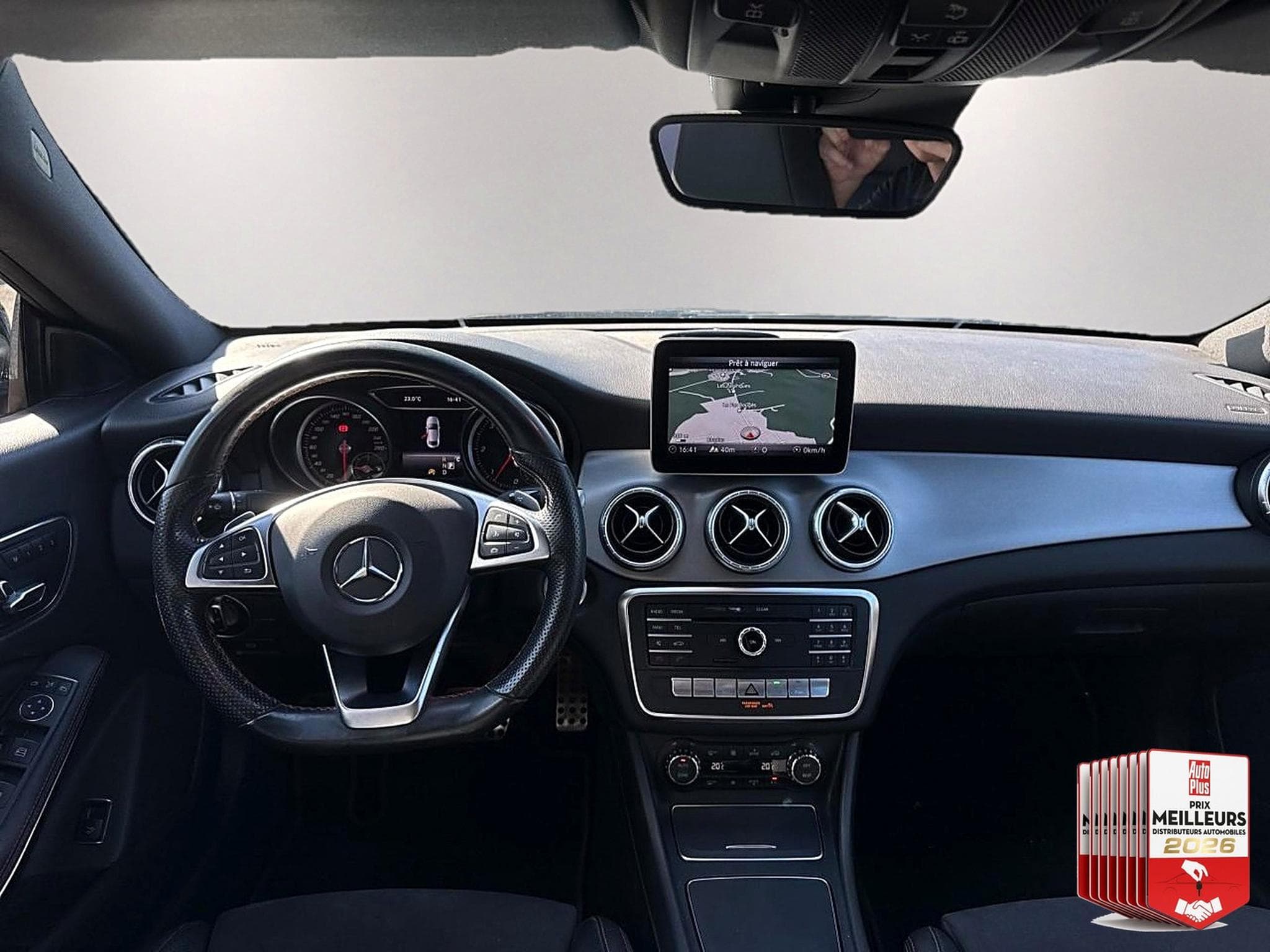 Mercedes CLA 220 D FASCINATION 7G-DCT (2018) - Photo 10