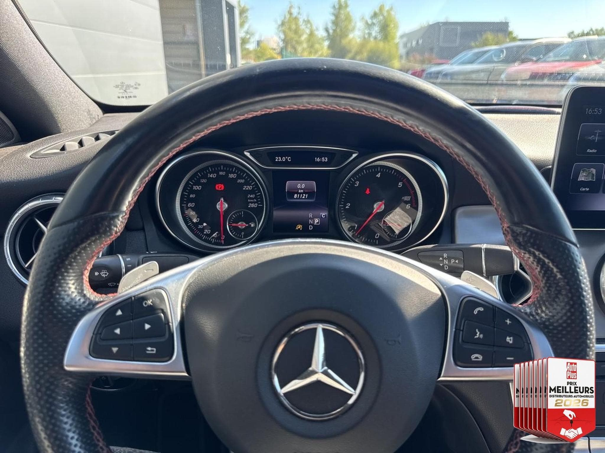 Mercedes CLA 220 D FASCINATION 7G-DCT (2018) - Photo 32