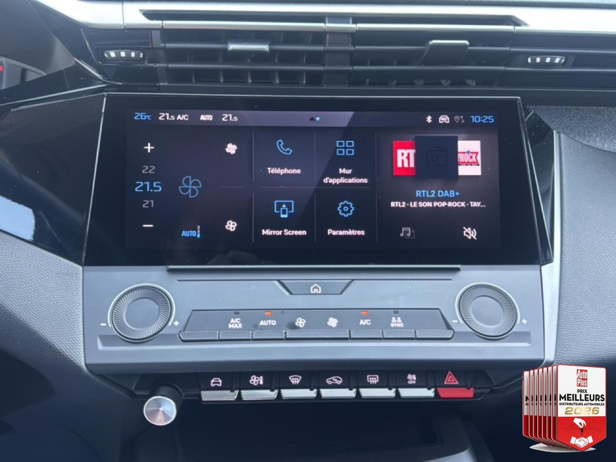 Peugeot 308 1.5 BLUEHDI 130 ALLURE EAT8 (2025) - Photo 25