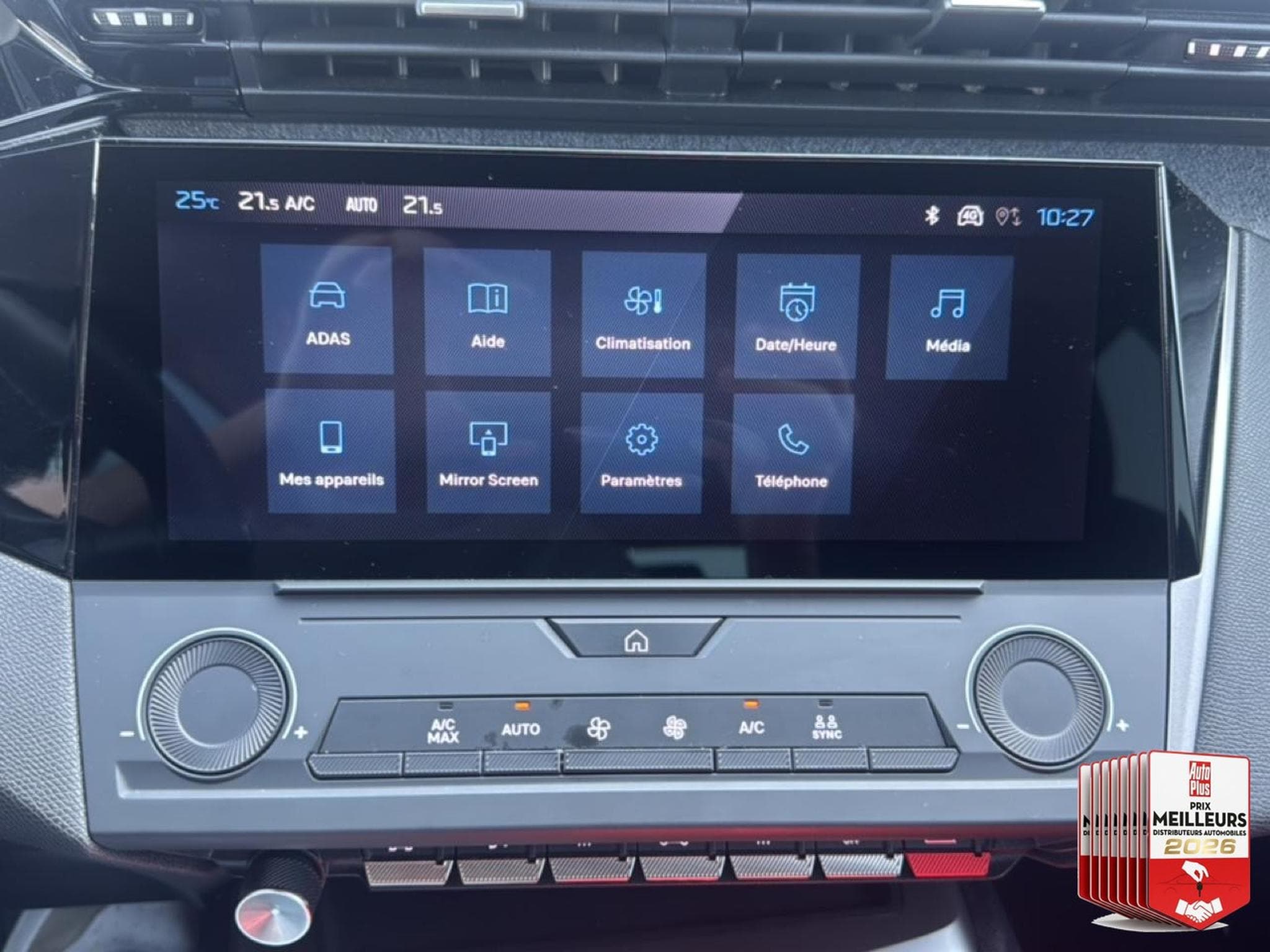 Peugeot 308 1.5 BLUEHDI 130 ALLURE EAT8 (2025) - Photo 31