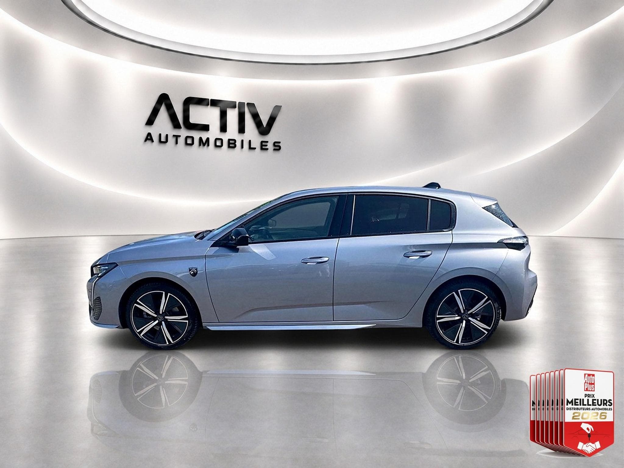 Peugeot 308 1.2 HYBRID 145 GT E-DCS6 (2025) - Photo 4