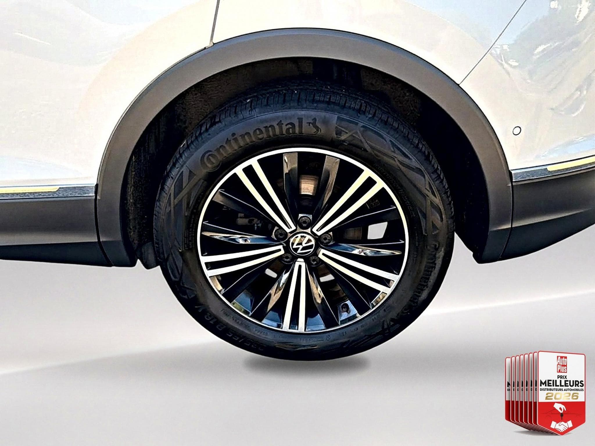 VW TIGUAN 2.0 TDI 150 ELEGANCE DSG7 (2023) - Photo 9