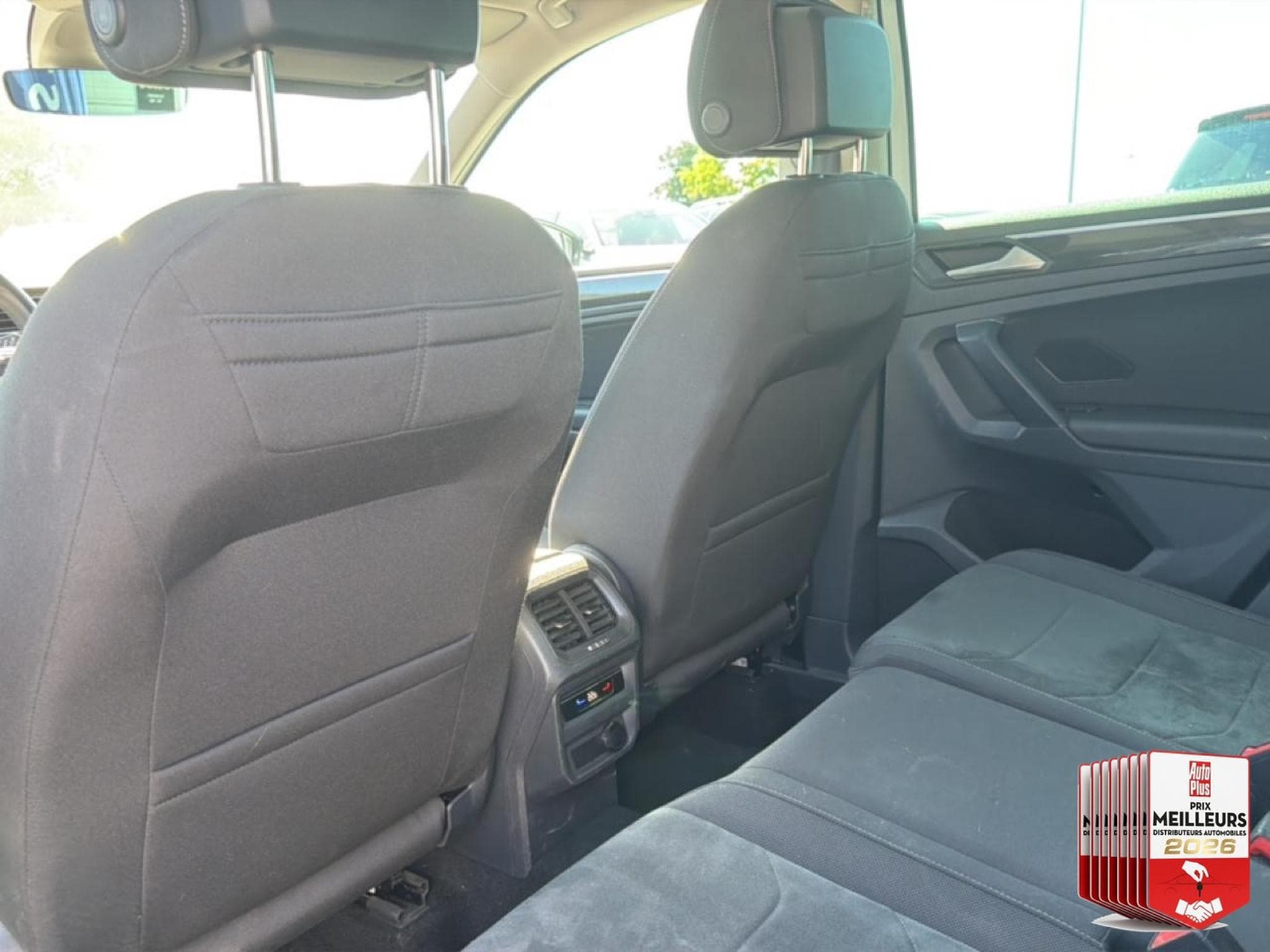 VW TIGUAN 2.0 TDI 150 ELEGANCE DSG7 (2023) - Photo 18