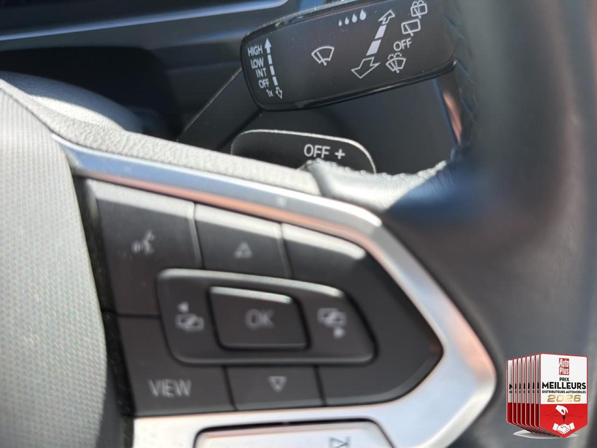 VW TIGUAN 2.0 TDI 150 ELEGANCE DSG7 (2023) - Photo 27