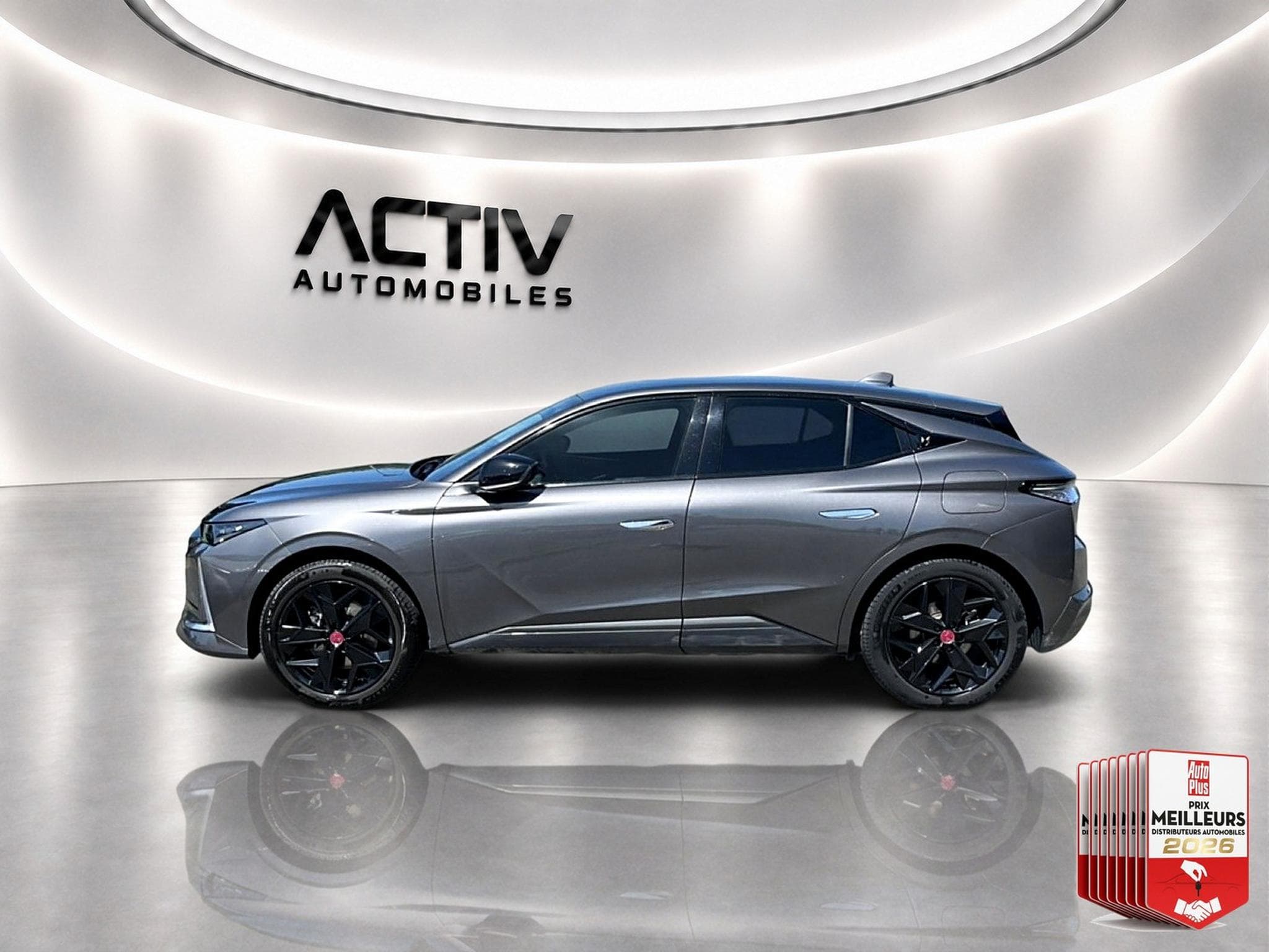 DS Automobiles DS4 E-TENSE 225 PERFORMANCE LINE + (2023) - Foto 4