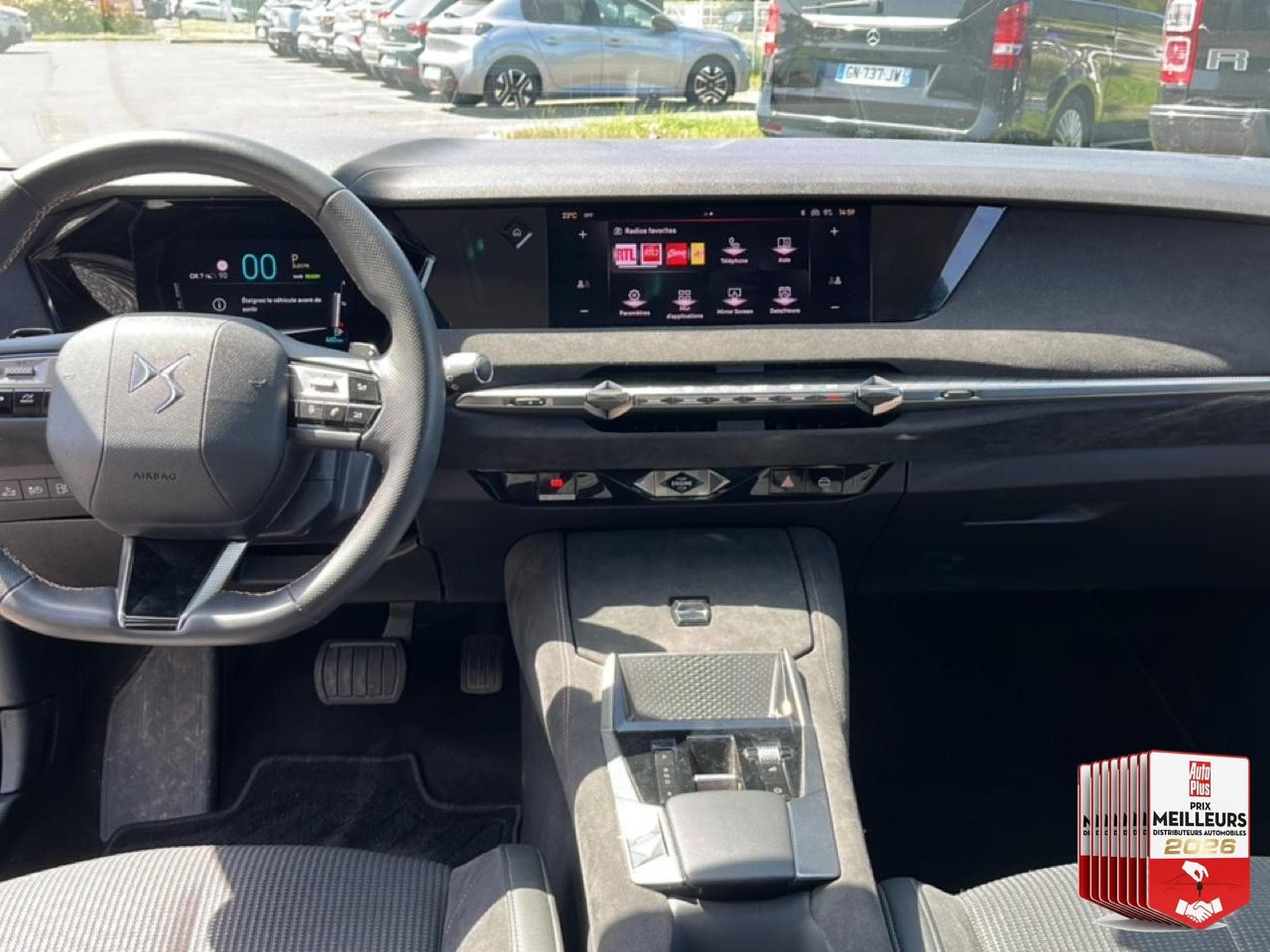 DS Automobiles DS4 E-TENSE 225 PERFORMANCE LINE + (2023) - Foto 24