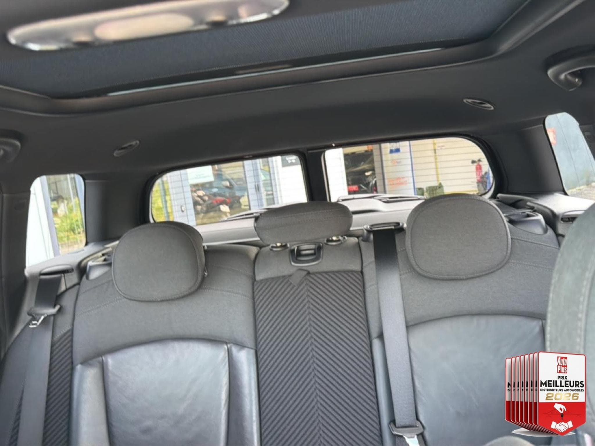 Mini CLUBMAN COOPER SD 190 ALL4 BVA (2016) - Photo 29