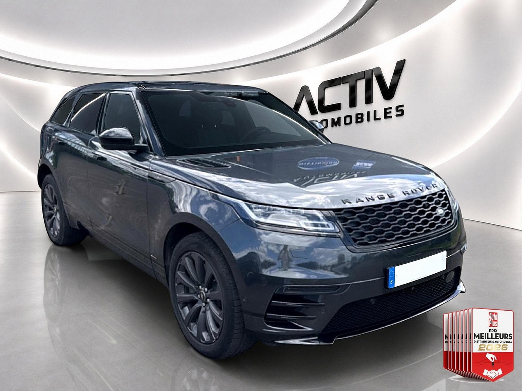 Land-Rover RANGE ROVER VELAR 2.0 P400E 404 PHEV R-DYNAMIC SE AWD BVA (2021) - Photo 3