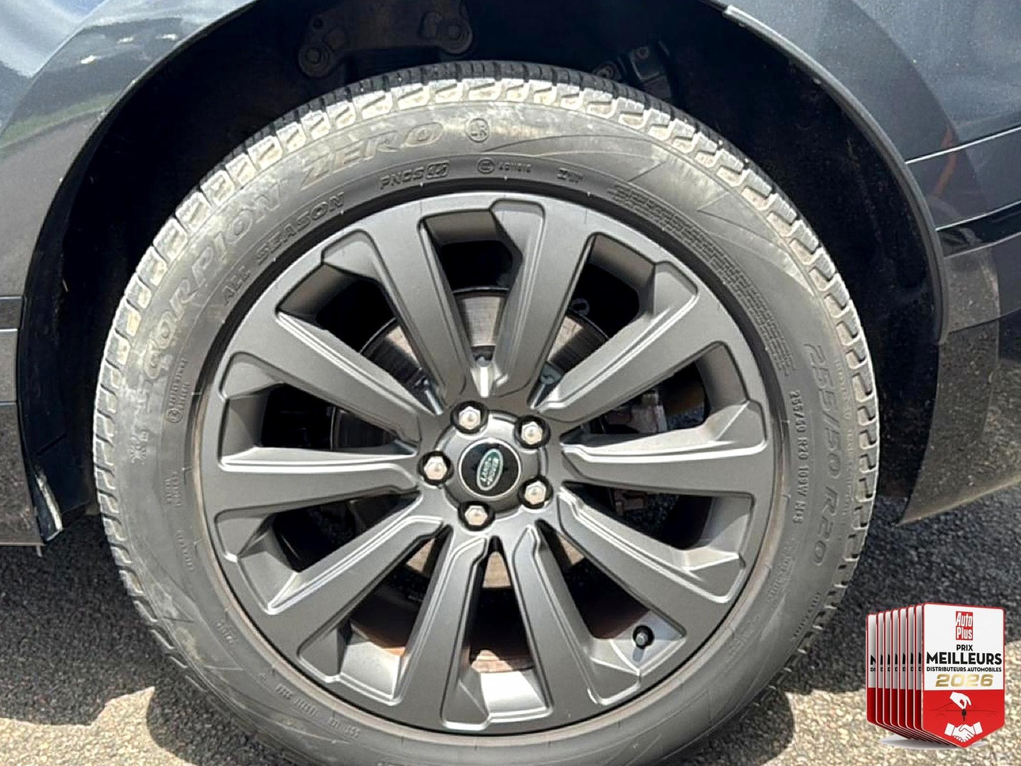Land-Rover RANGE ROVER VELAR 2.0 P400E 404 PHEV R-DYNAMIC SE AWD BVA (2021) - Photo 9