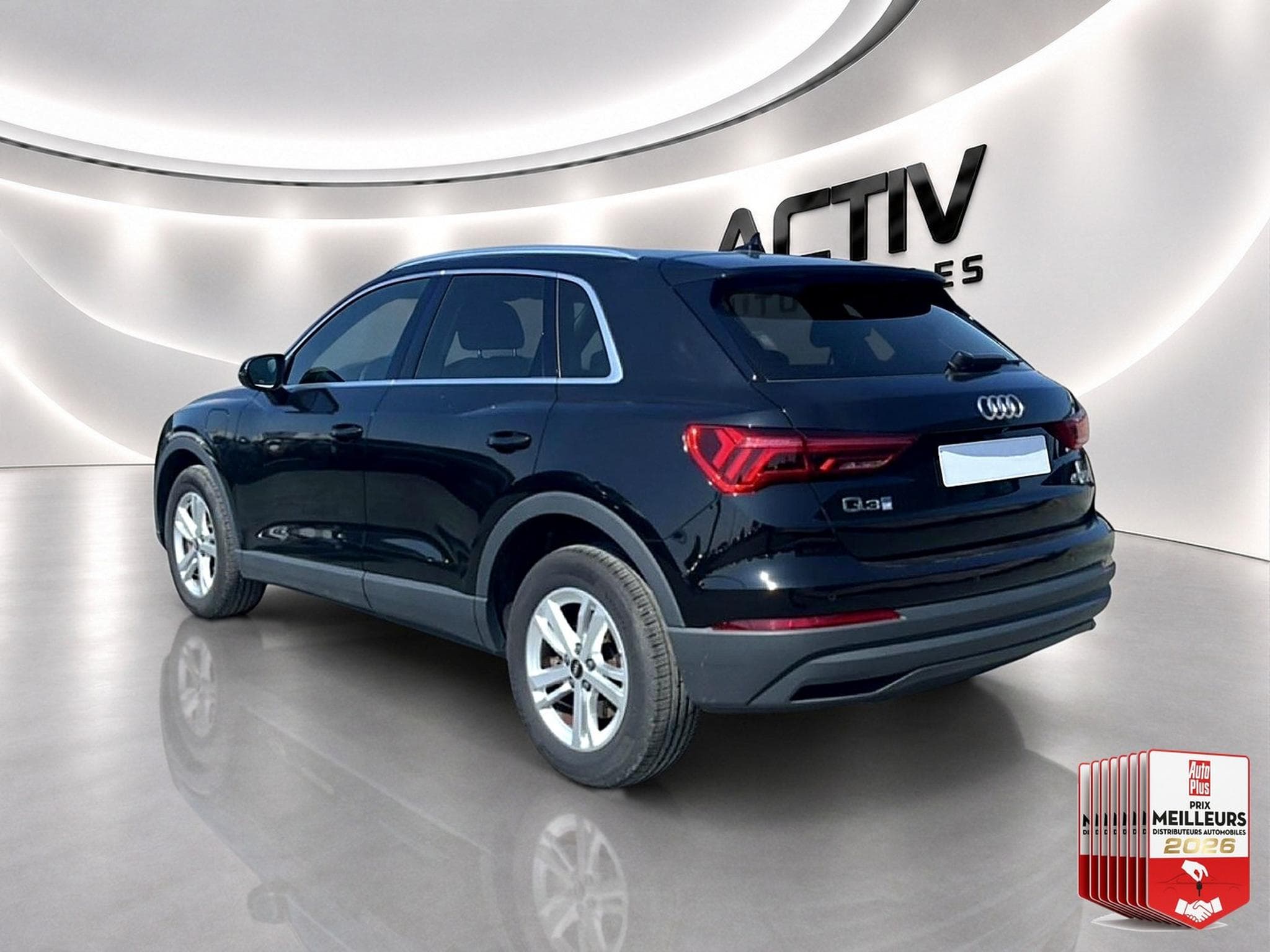 Audi Q3 45 TFSI 245 BUSINESS LINE S TRONIC 6 (2023) - Photo 5