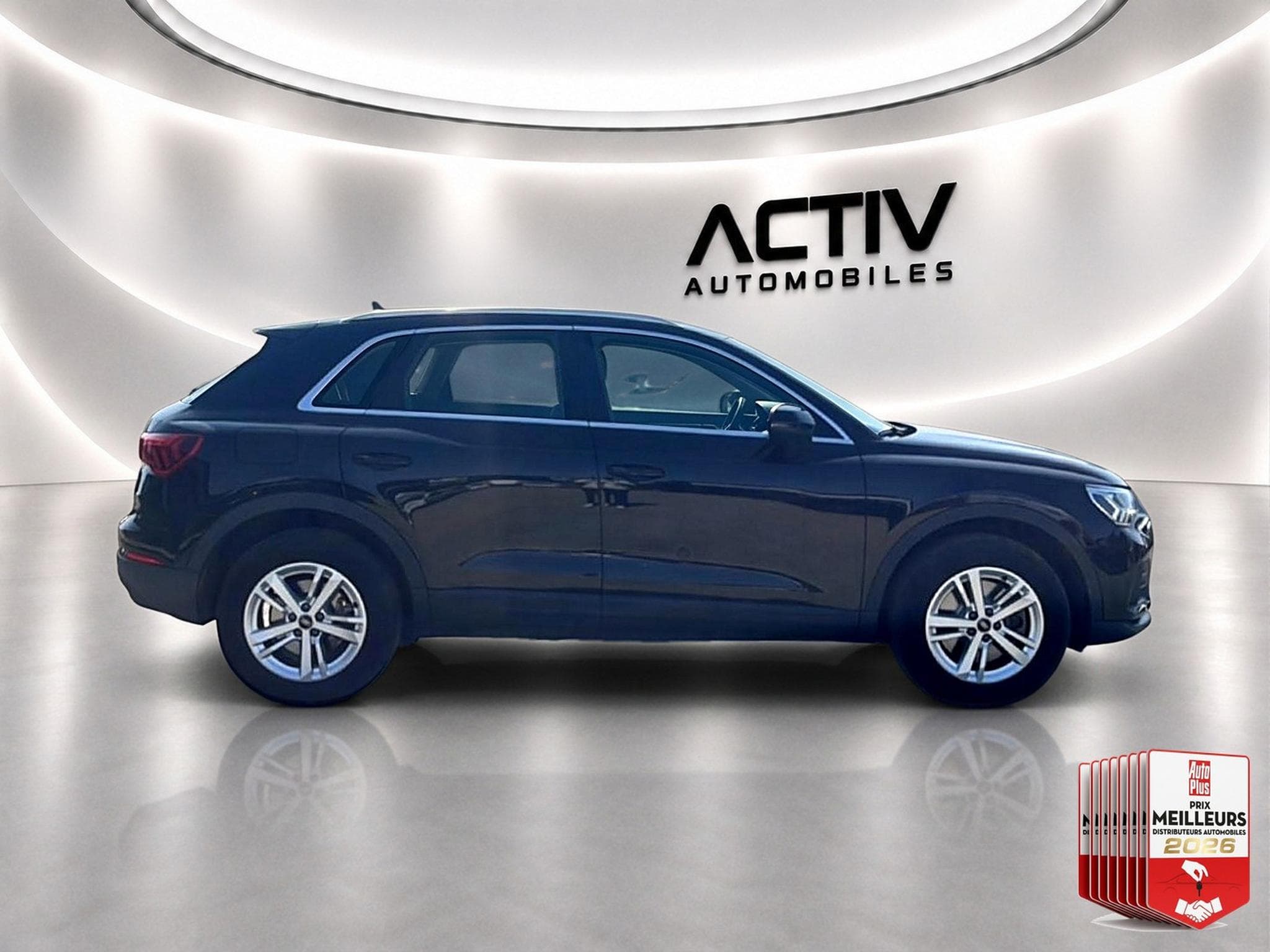 Audi Q3 45 TFSI 245 BUSINESS LINE S TRONIC 6 (2023) - Photo 8