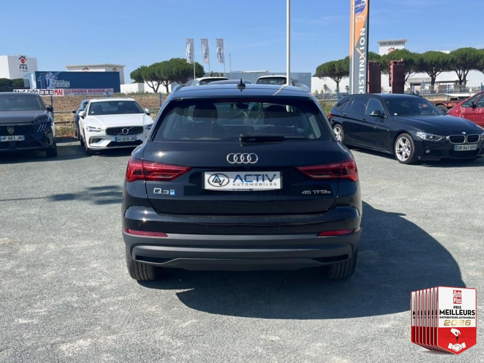 Audi Q3 45 TFSI 245 BUSINESS LINE S TRONIC 6 (2023) - Photo 17