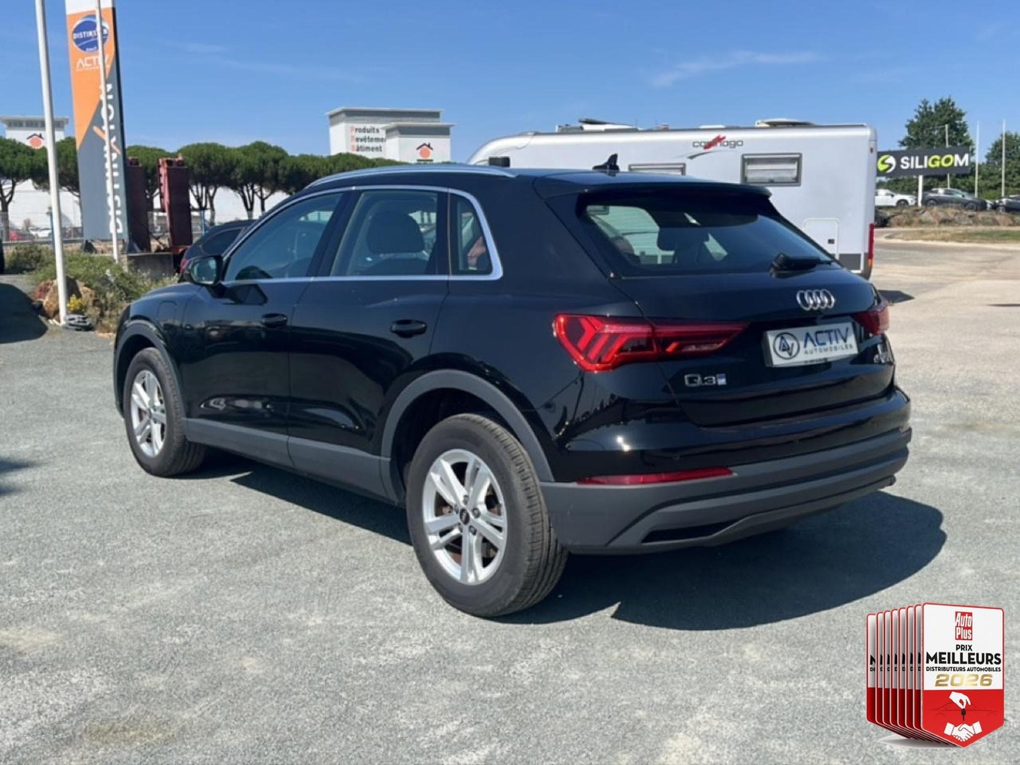 Audi Q3 45 TFSI 245 BUSINESS LINE S TRONIC 6 (2023) - Photo 18