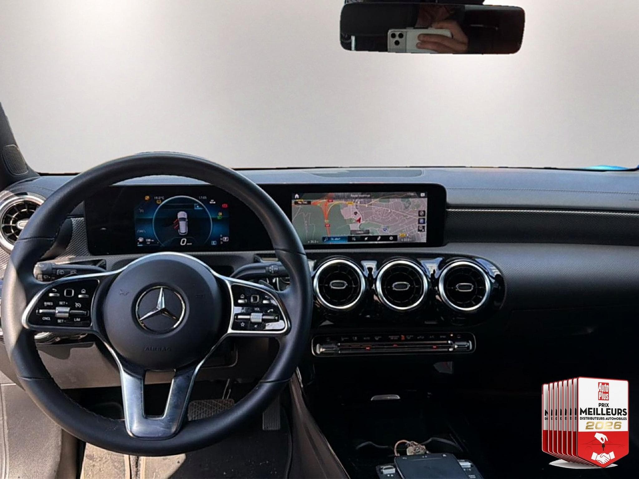 Mercedes CLA 180 180 136 BUSINESS LINE 7G-DCT (2023) - Photo 9