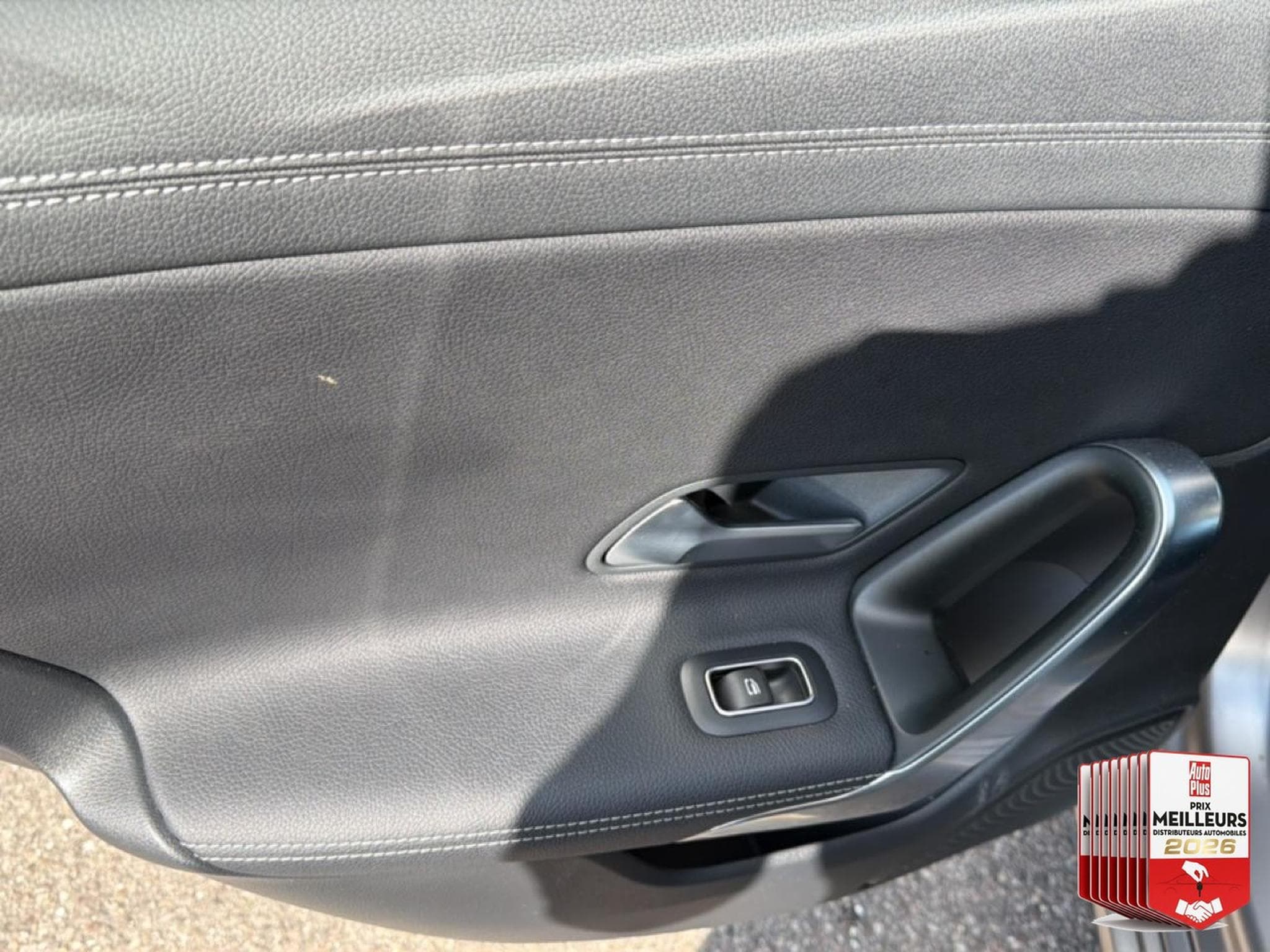 Mercedes CLA 180 180 136 BUSINESS LINE 7G-DCT (2023) - Photo 13