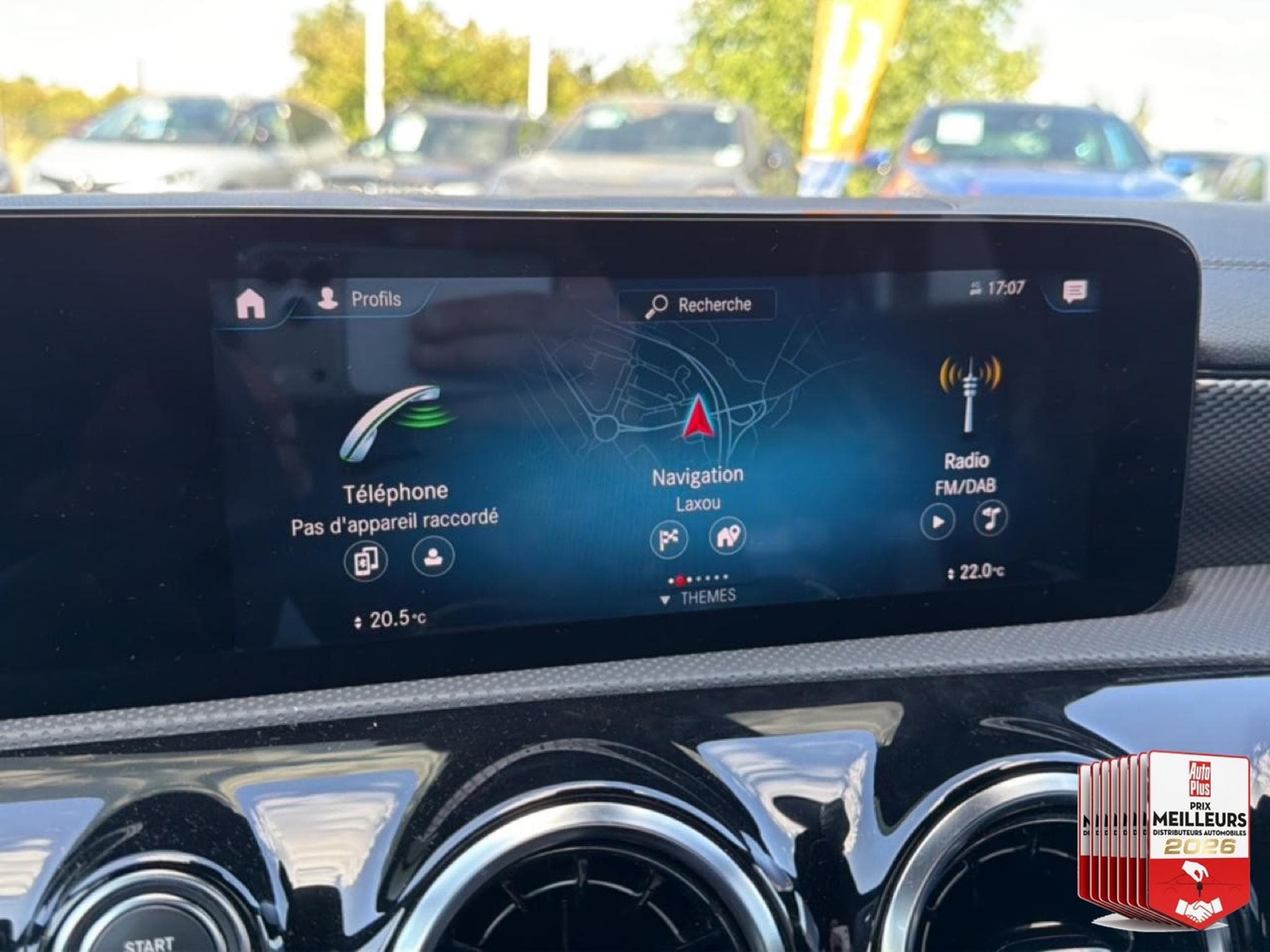Mercedes CLA 180 180 136 BUSINESS LINE 7G-DCT (2023) - Photo 20