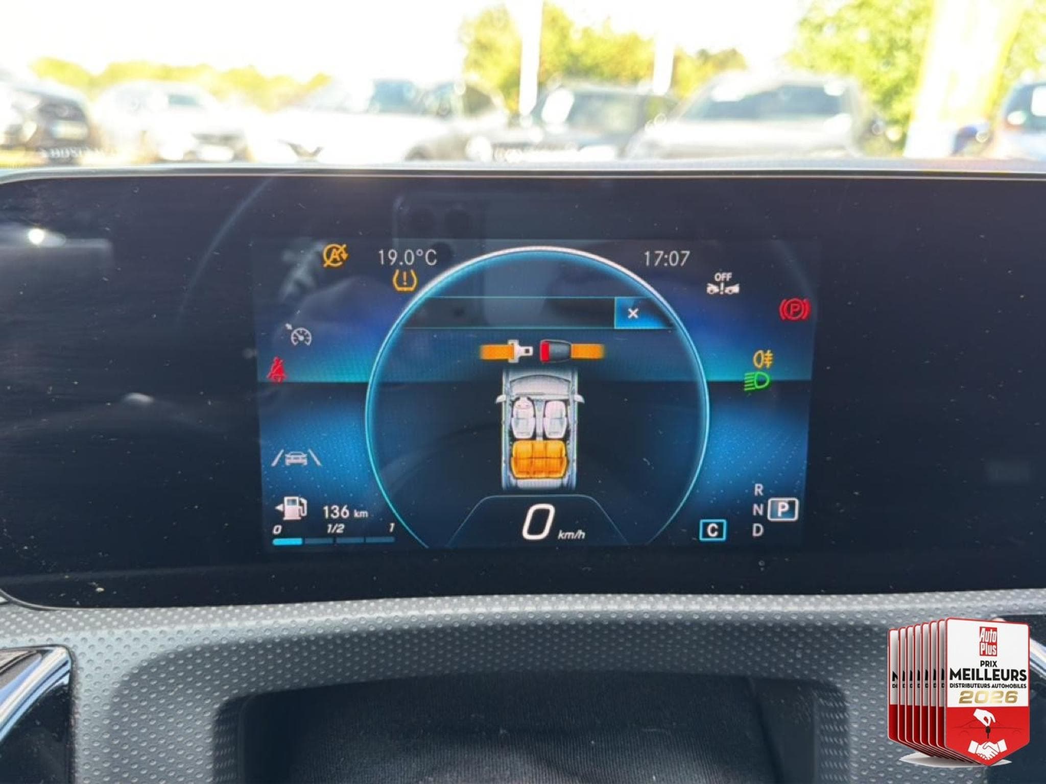 Mercedes CLA 180 180 136 BUSINESS LINE 7G-DCT (2023) - Photo 21