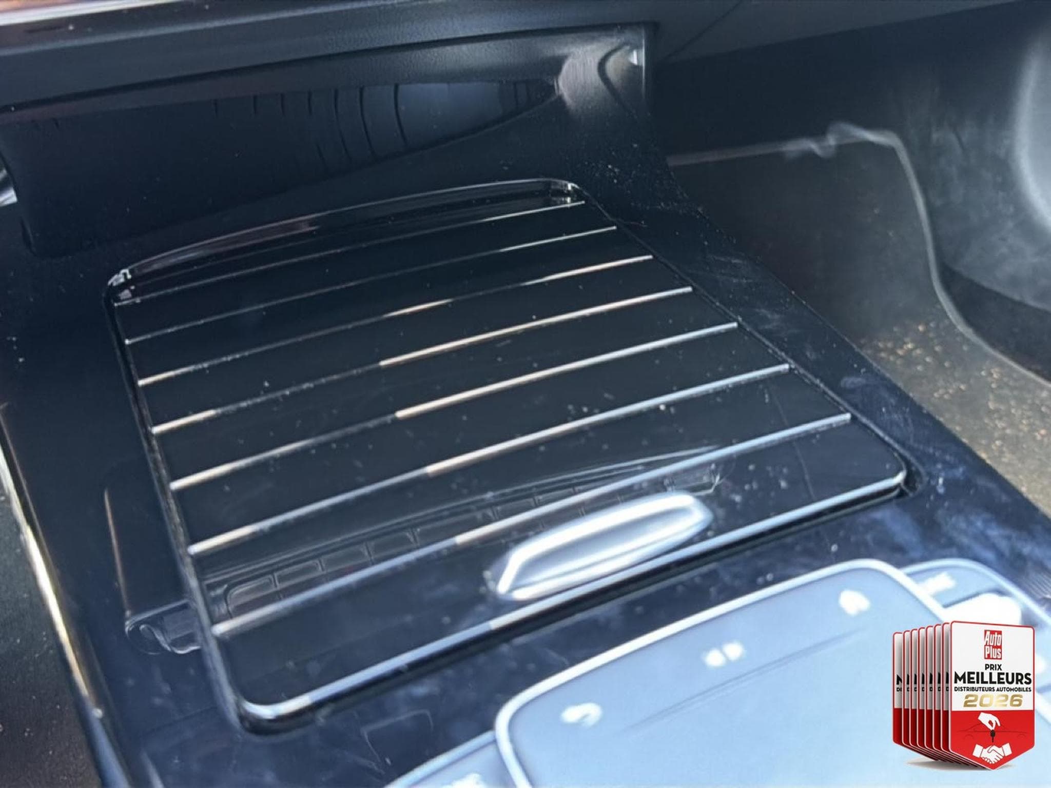 Mercedes CLA 180 180 136 BUSINESS LINE 7G-DCT (2023) - Photo 30