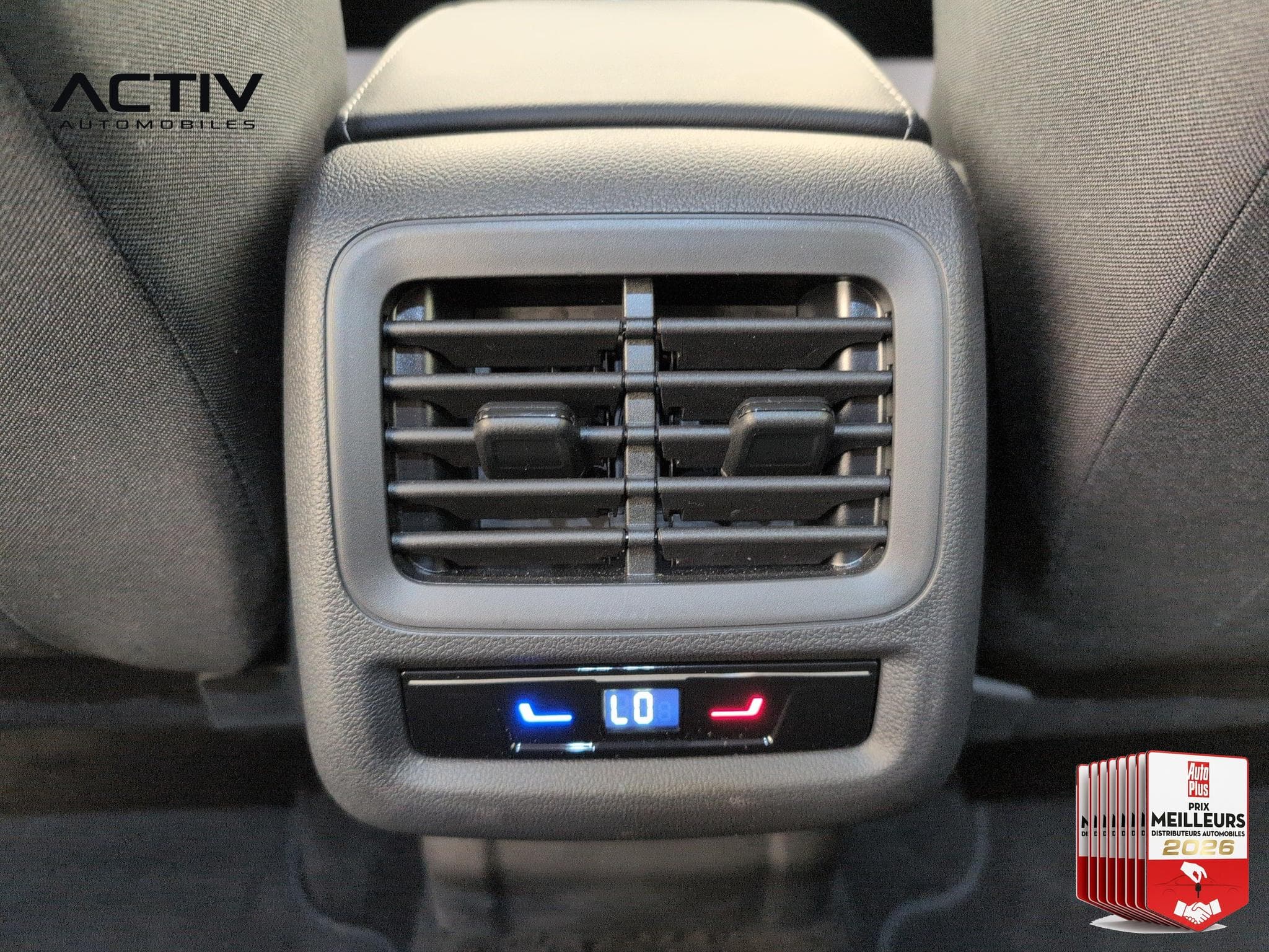 VW T-Roc 1.5 eTSI Hybrid 116 ch DSG7 Life (2025) - Photo 13