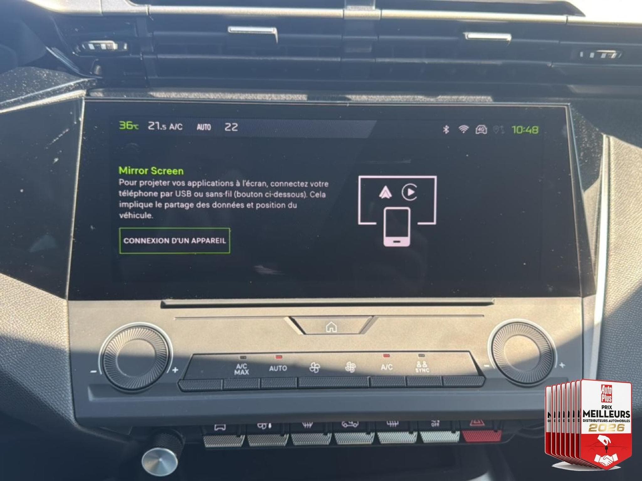 Peugeot 408 HYBRID 145 ALLURE E-DCS6 (2025) - Photo 11