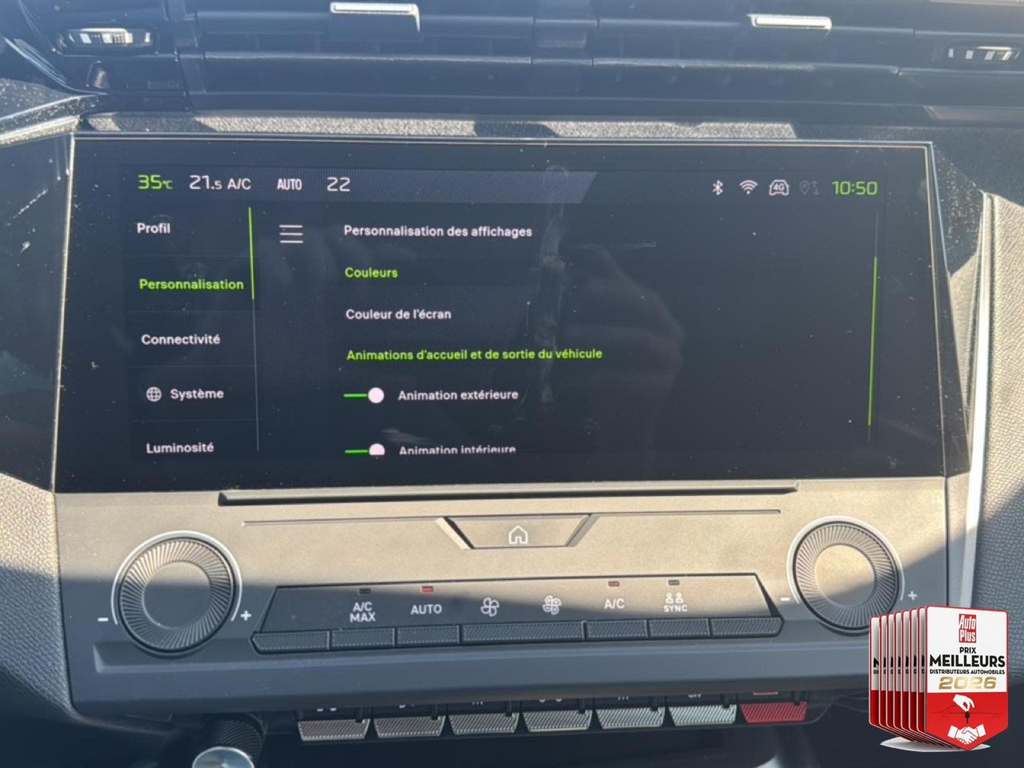 Peugeot 408 HYBRID 145 ALLURE E-DCS6 (2025) - Photo 18
