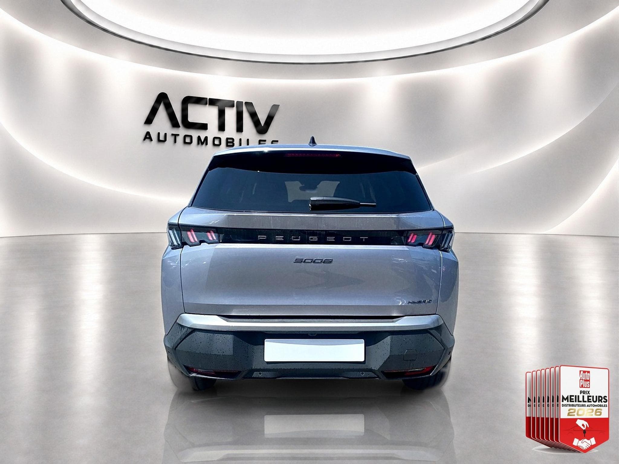 Peugeot 5008 HYBRID 145 ALLURE E-DCS6 (2025) - Foto 6