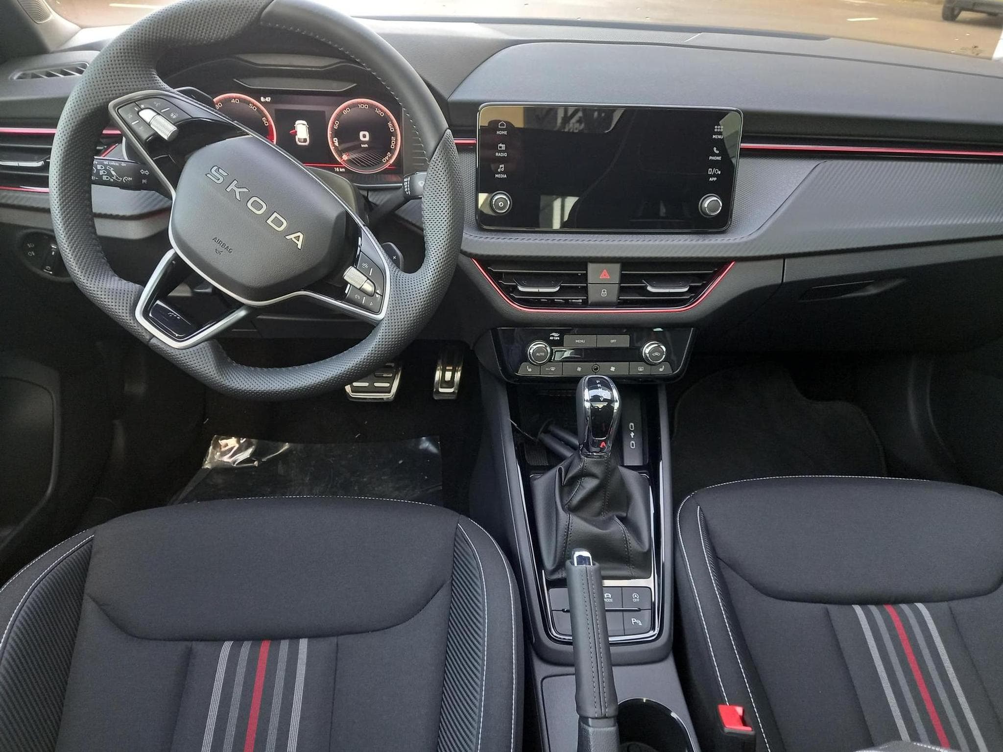 Skoda Scala Monte Carlo 1.5 (2025) - Foto 5