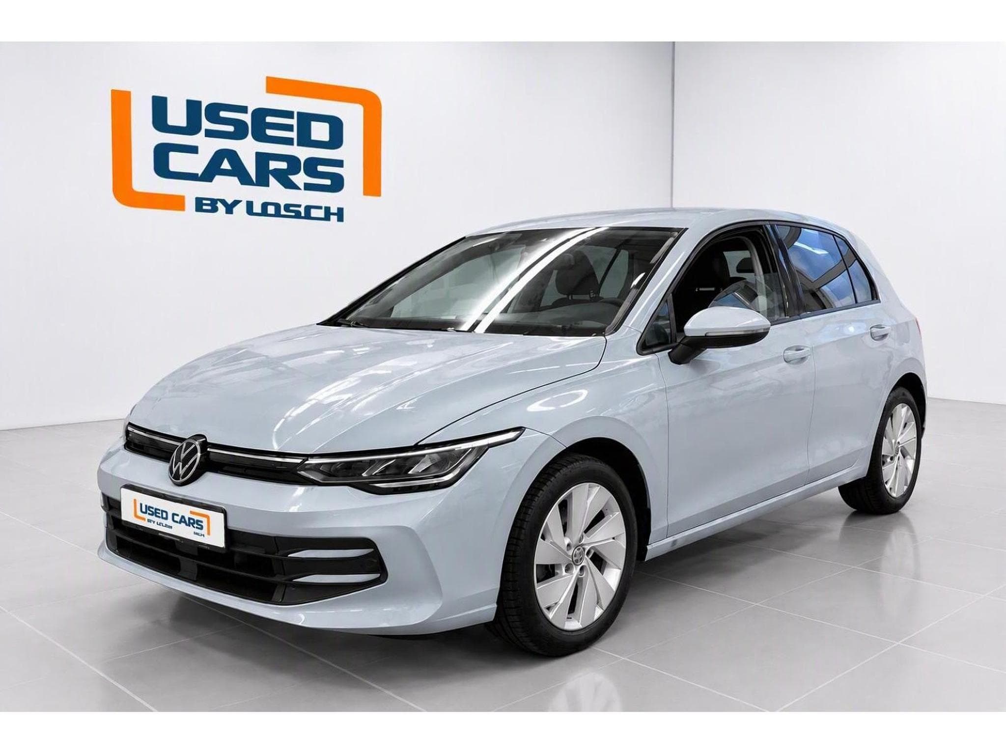 VW Golf Life+DSG+LM17+P.Lumière+P.Start+P.Confort+P.Interieur+AHK (2024) - Foto 1