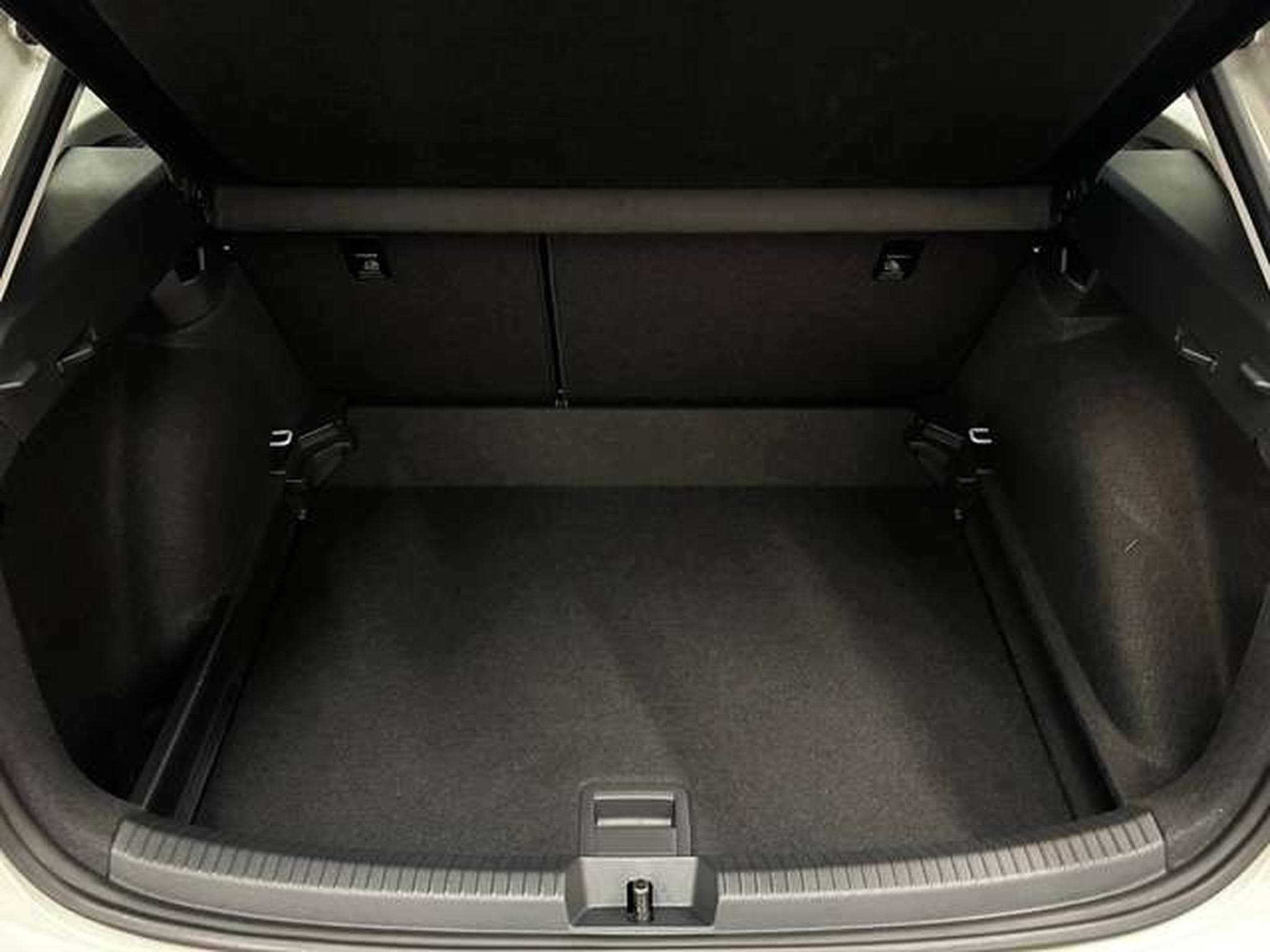 VW Taigo 1.0 TSI ESSENCE LIFE DSG7 (2026) - Photo 16