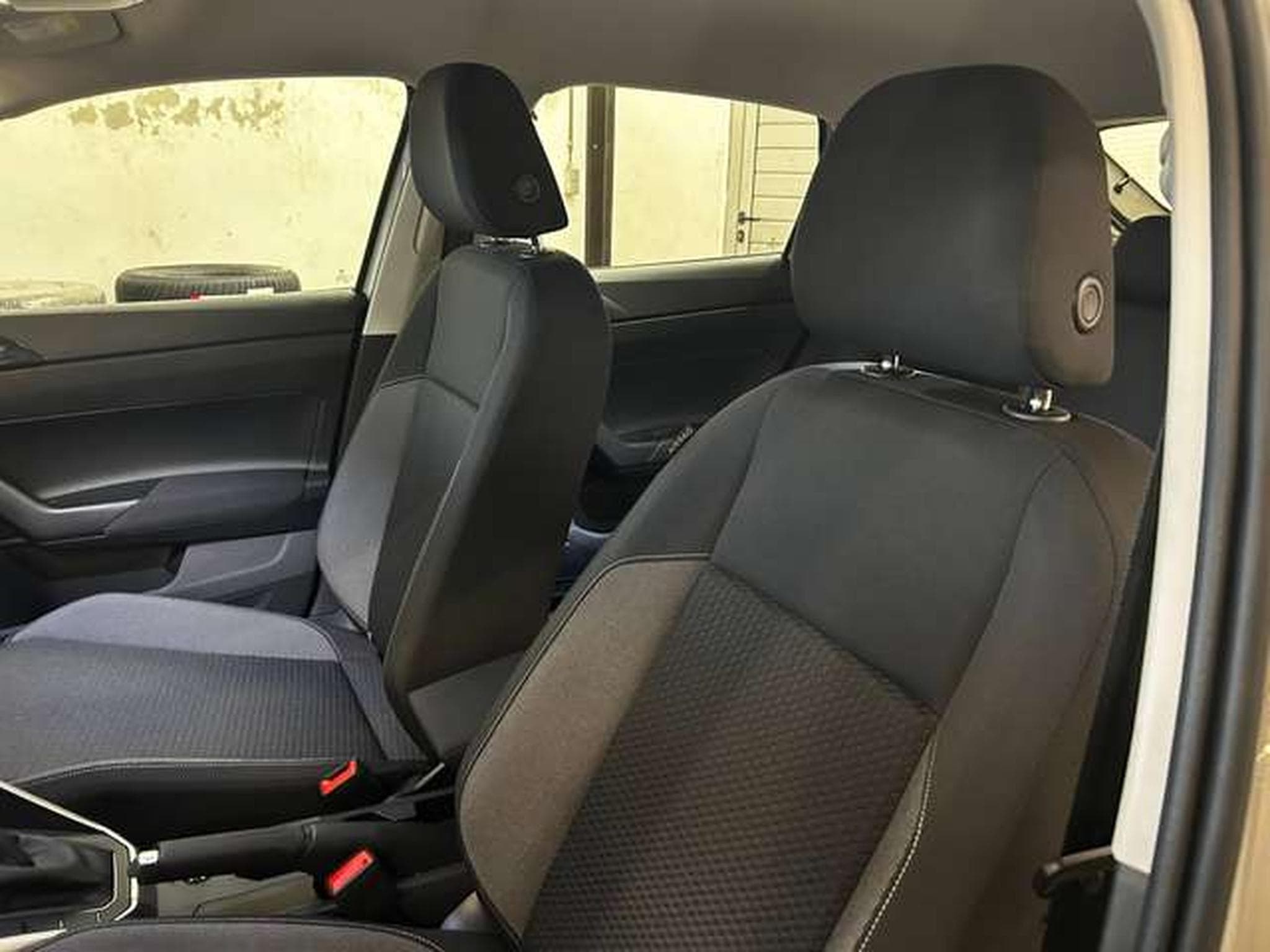 VW Taigo 1.0 TSI ESSENCE LIFE DSG7 (2026) - Photo 18