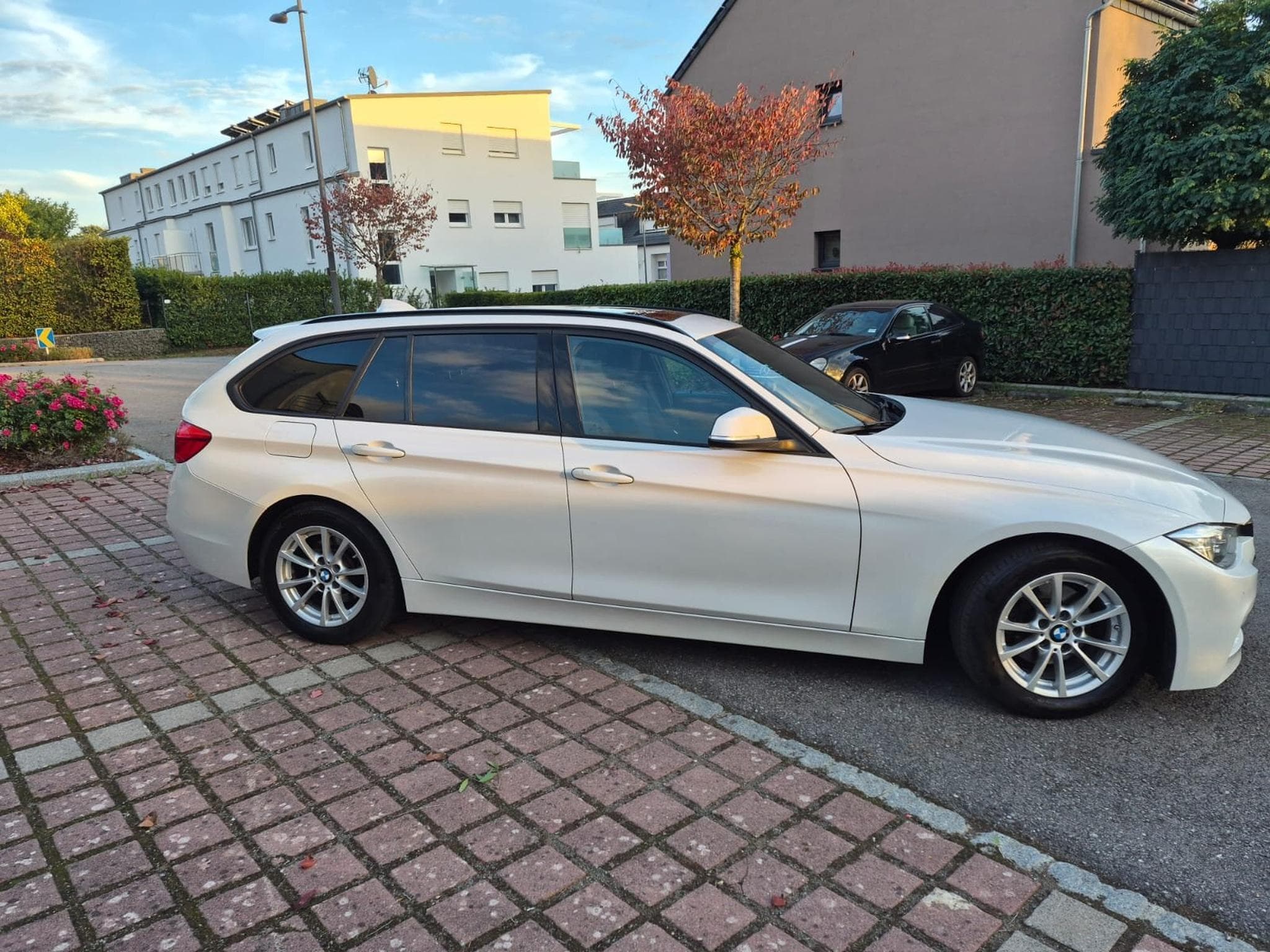BMW 320 Efficient dynamics (2018) - Photo 4