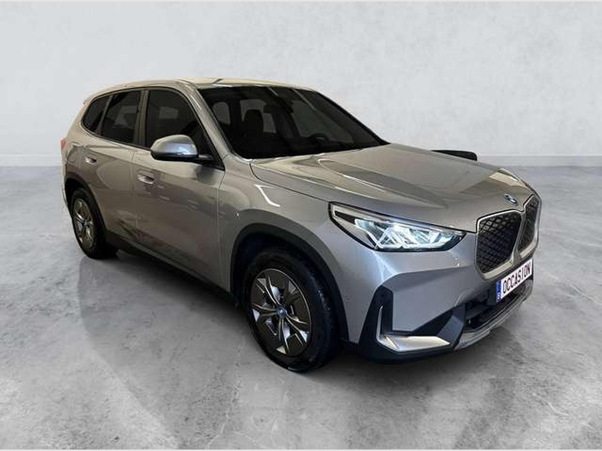 BMW iX1 XDRIVE 30 ELECTRIQUE (2024) - Photo 3