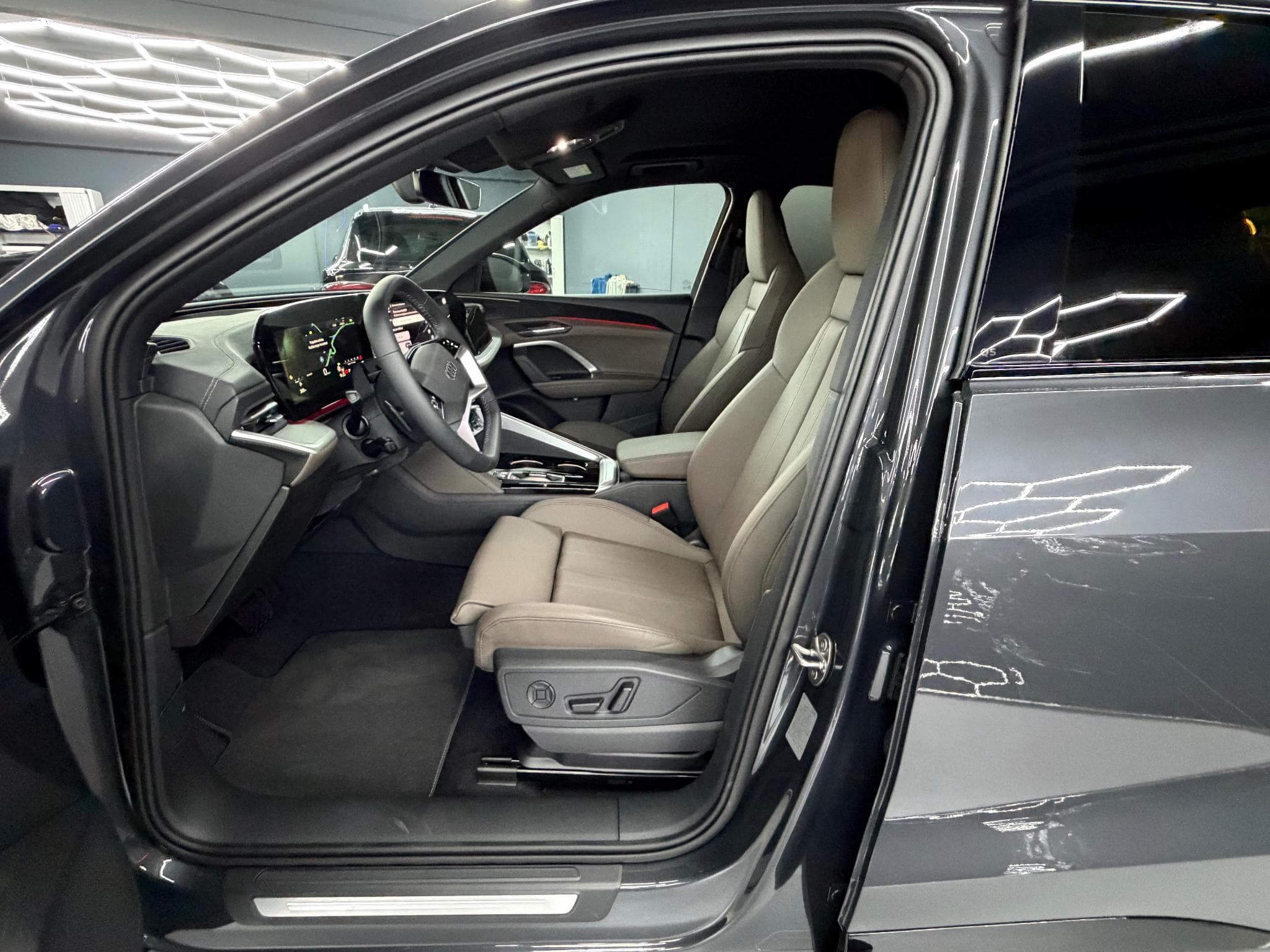 Audi Q5 Tdi S-line 150 Kw Sport Seats Matrix HUD ACC (2026) - Foto 8