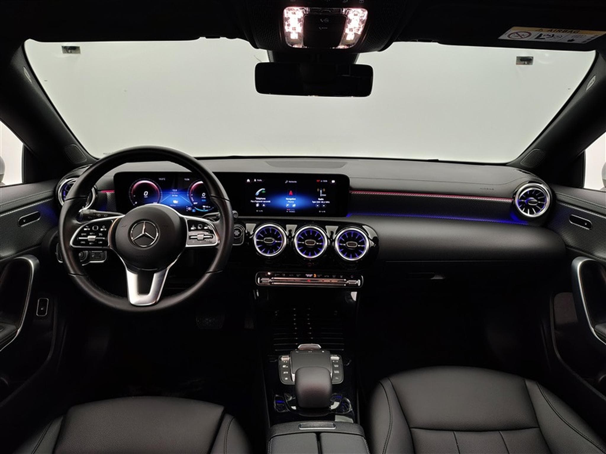 Mercedes CLA 250 250e PHEV Luxury Line CUIR/NAVI/FULL LED/JA18/PDC (2022) - Photo 8