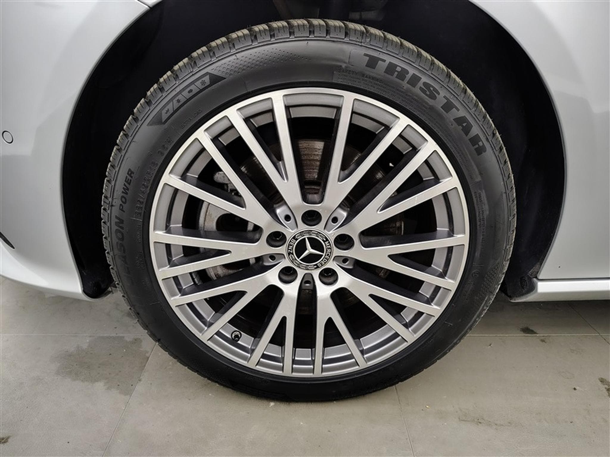 Mercedes CLA 250 250e PHEV Luxury Line CUIR/NAVI/FULL LED/JA18/PDC (2022) - Photo 6