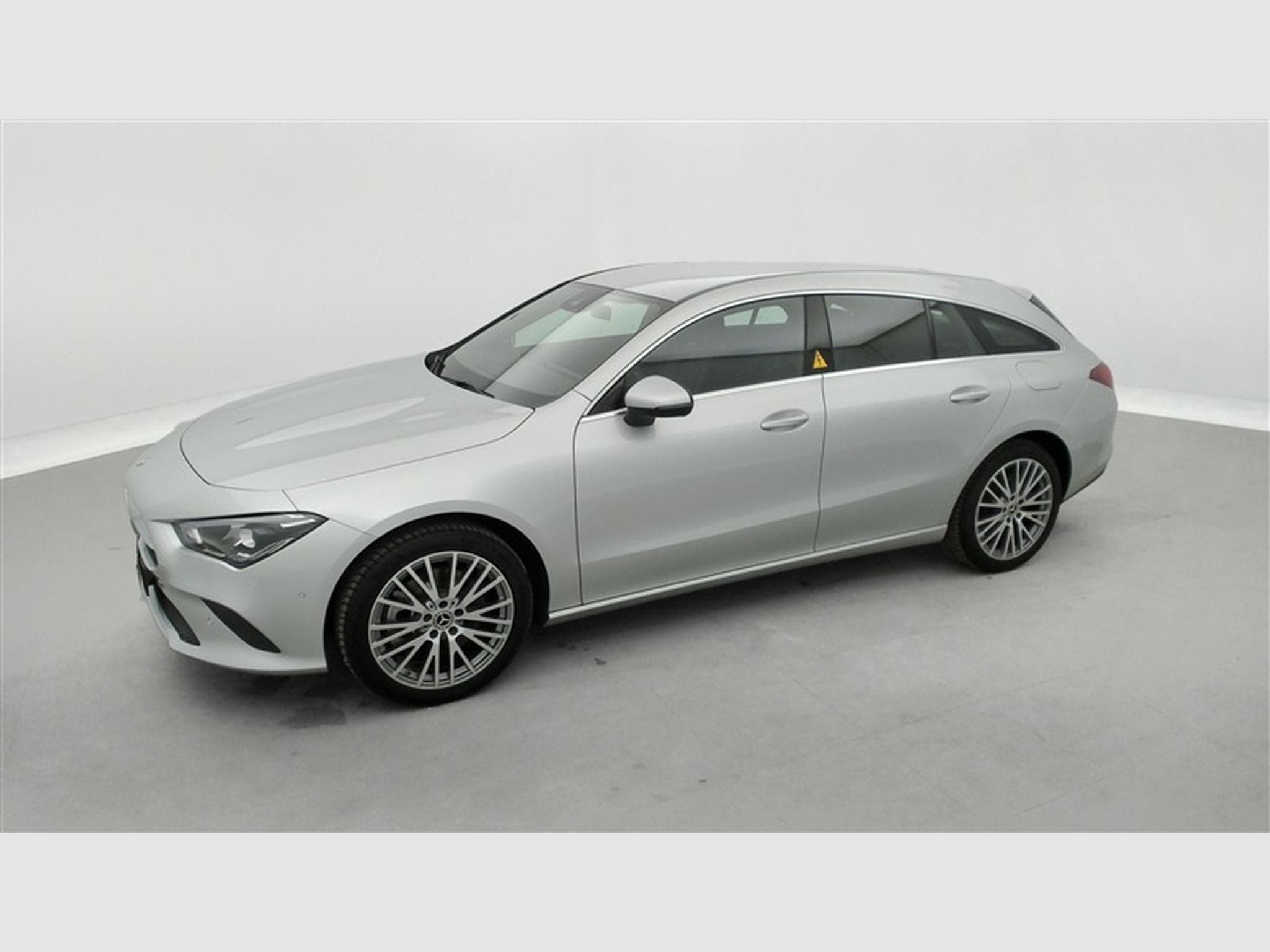 Mercedes CLA 250 250e PHEV Luxury Line CUIR/NAVI/FULL LED/JA18/PDC (2022) - Photo 21