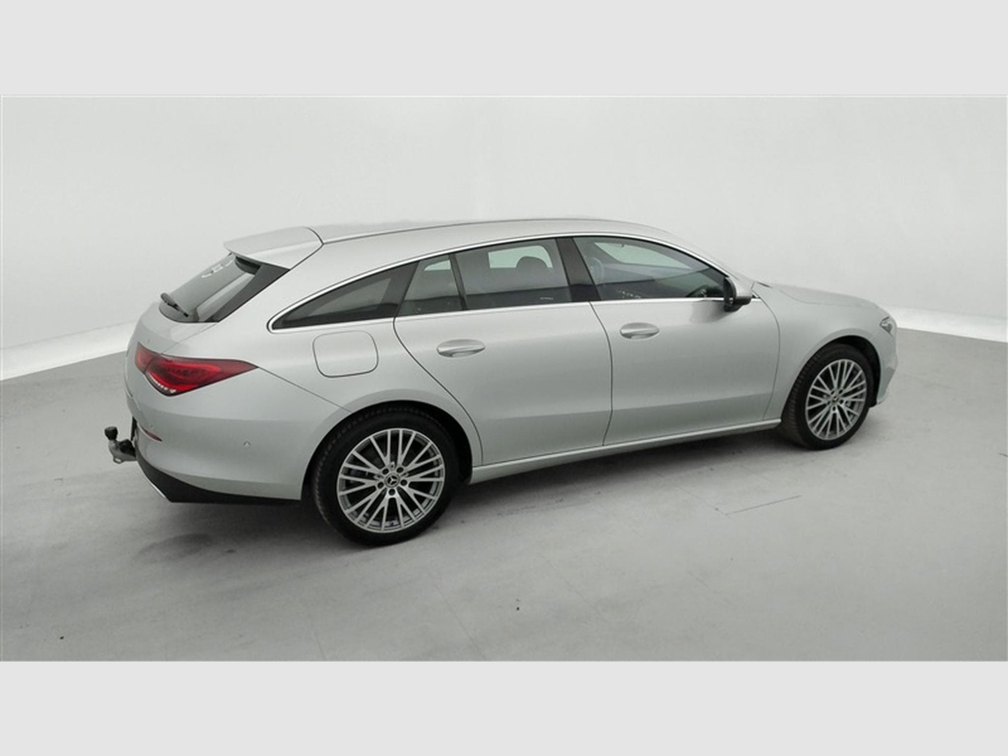 Mercedes CLA 250 250e PHEV Luxury Line CUIR/NAVI/FULL LED/JA18/PDC (2022) - Photo 25