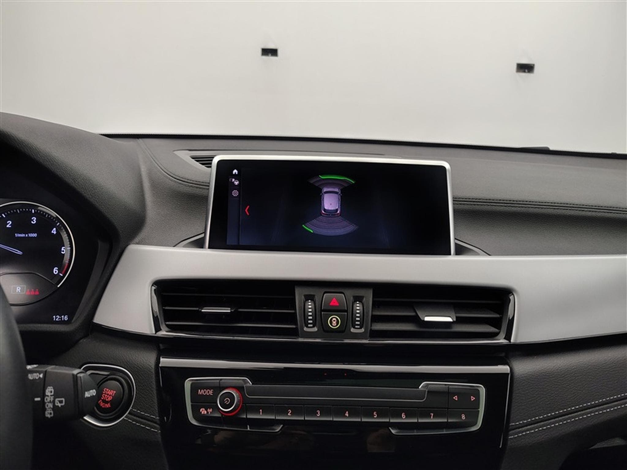 BMW X2 1.5 dA sDrive16 Navi / Led / Toit Pano (2021) - Foto 18