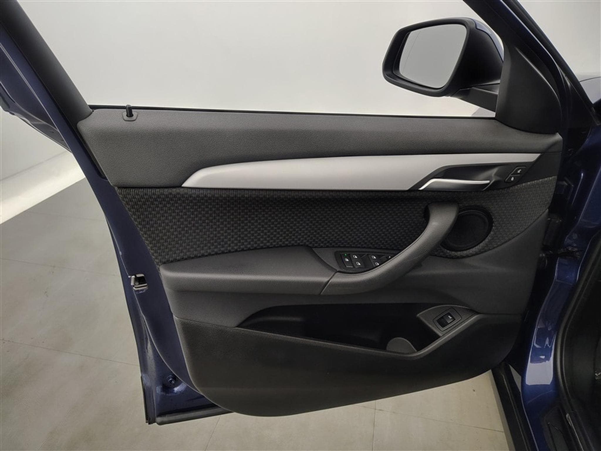 BMW X2 1.5 dA sDrive16 Navi / Led / Toit Pano (2021) - Foto 17