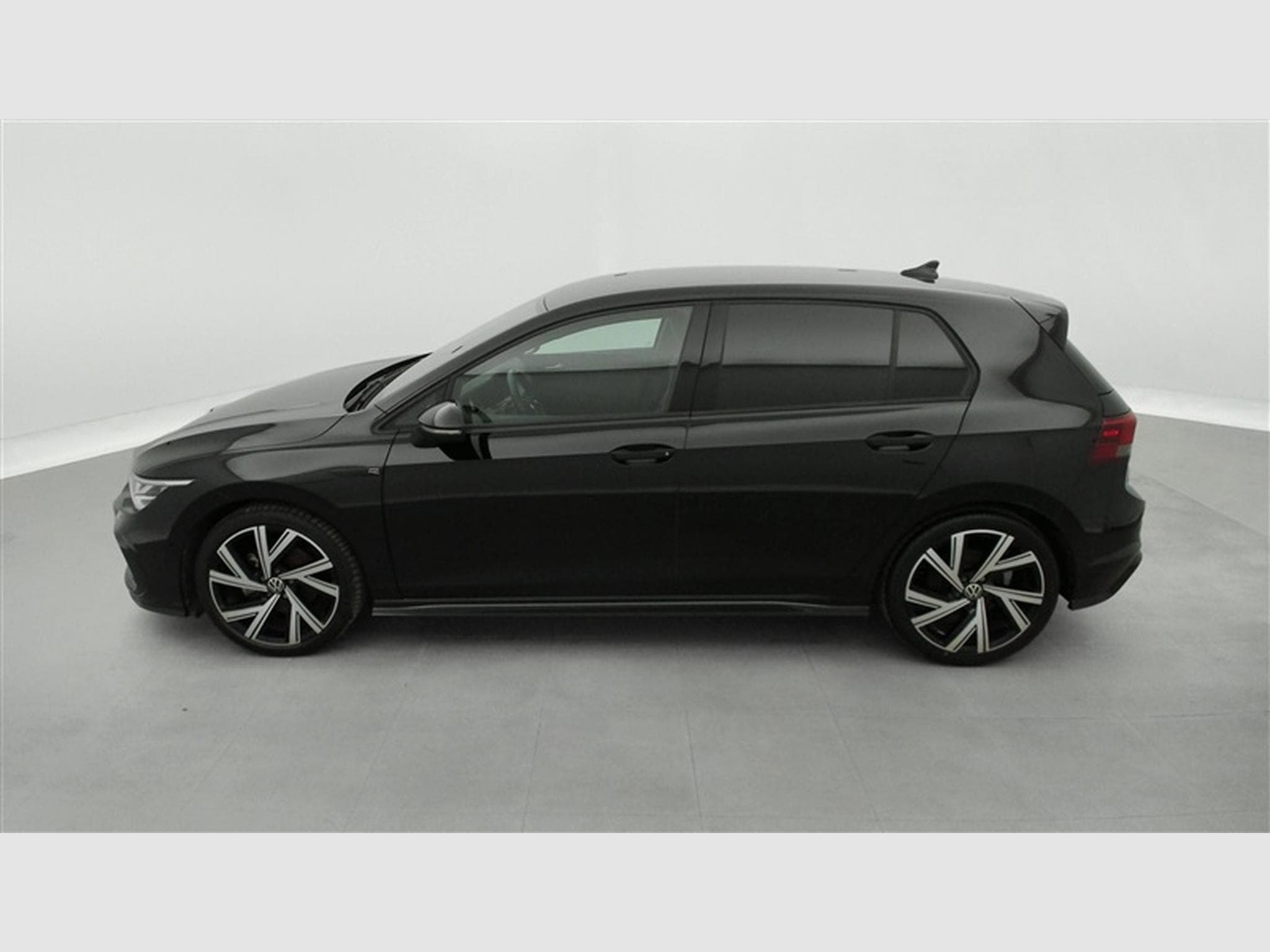 VW Golf 1.5 TSI R-LINE/S-CUIR/CARPLAY/FULL LED/JA18/PDC (2022) - Foto 3