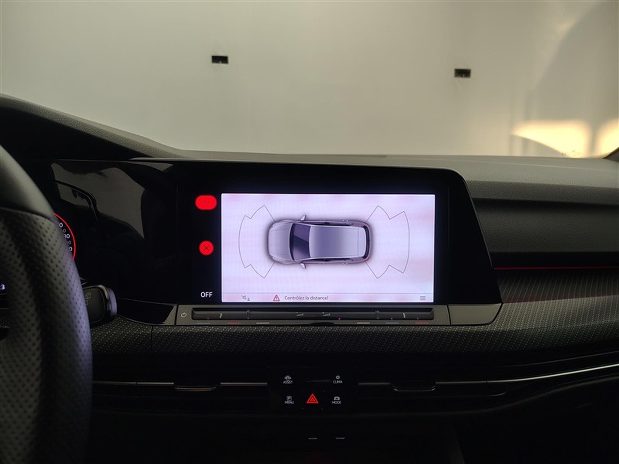 VW Golf 1.5 TSI R-LINE/S-CUIR/CARPLAY/FULL LED/JA18/PDC (2022) - Foto 17