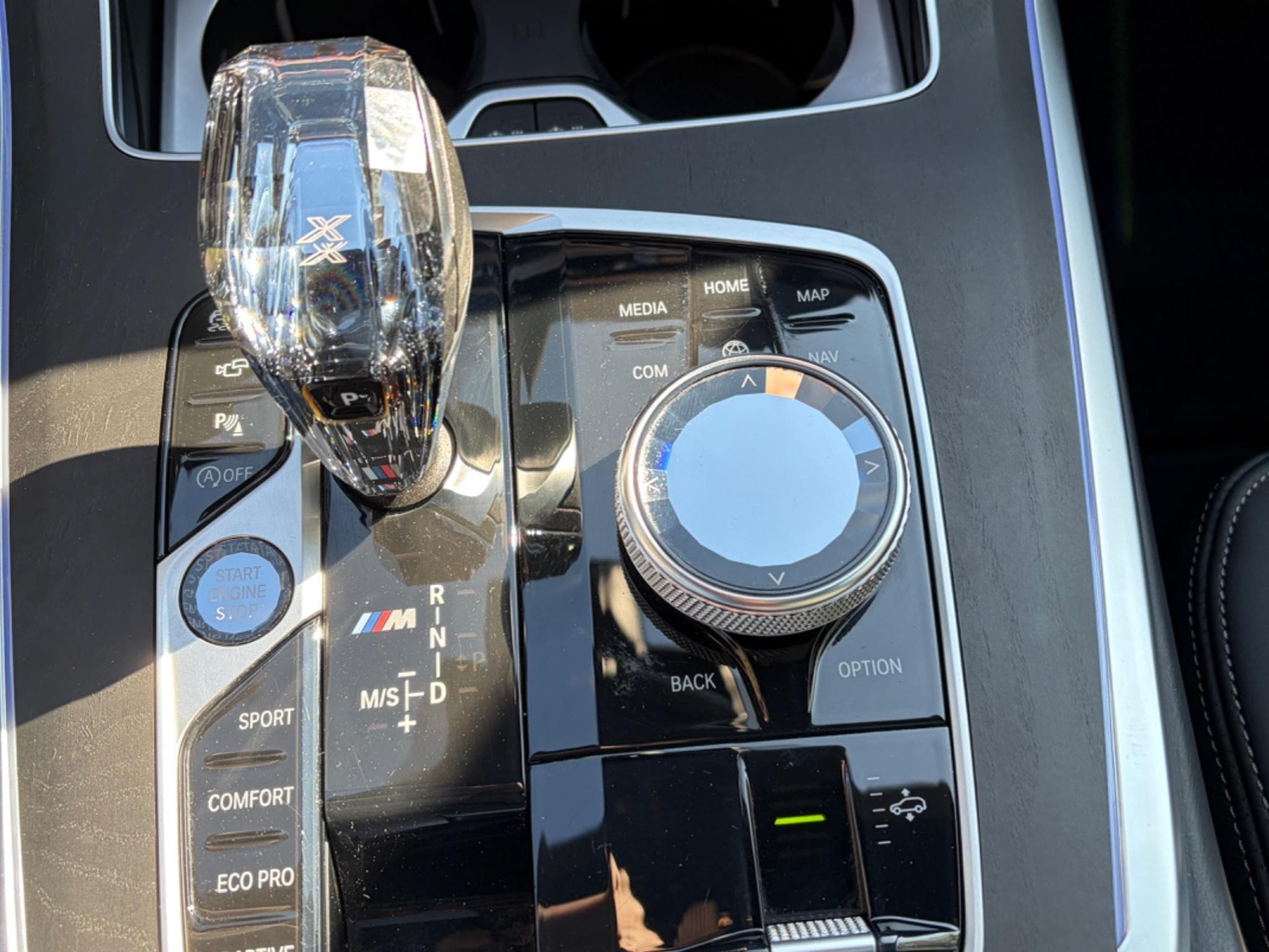BMW X7 M50i (2021) - Photo 10