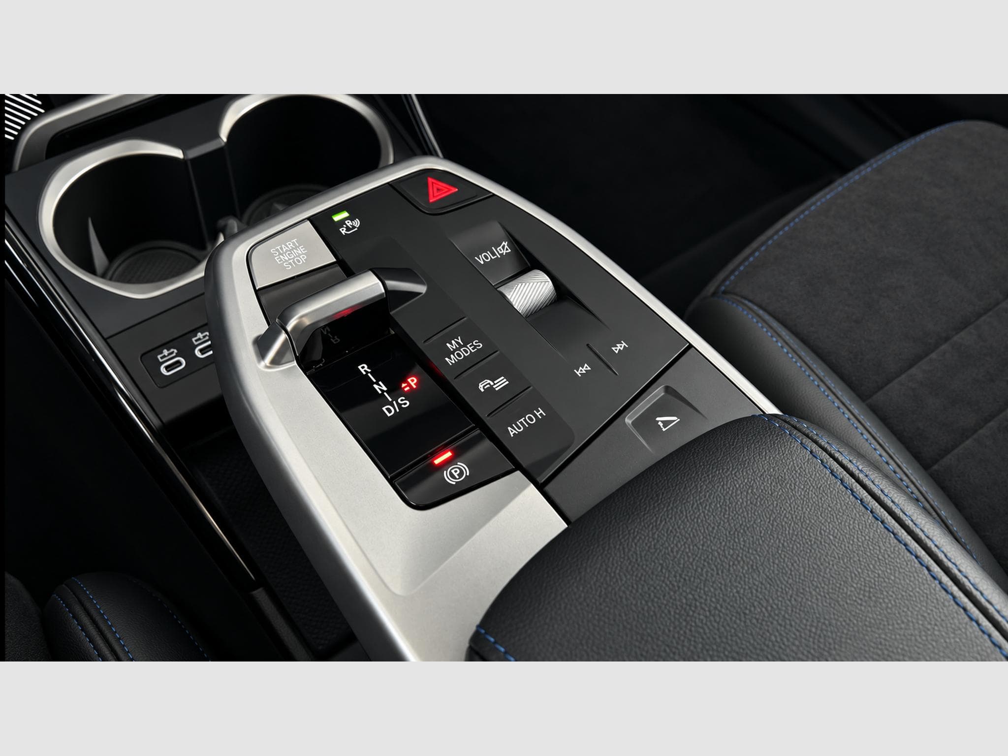 BMW X1 sDrive 18i M Sport (2025) - Photo 16