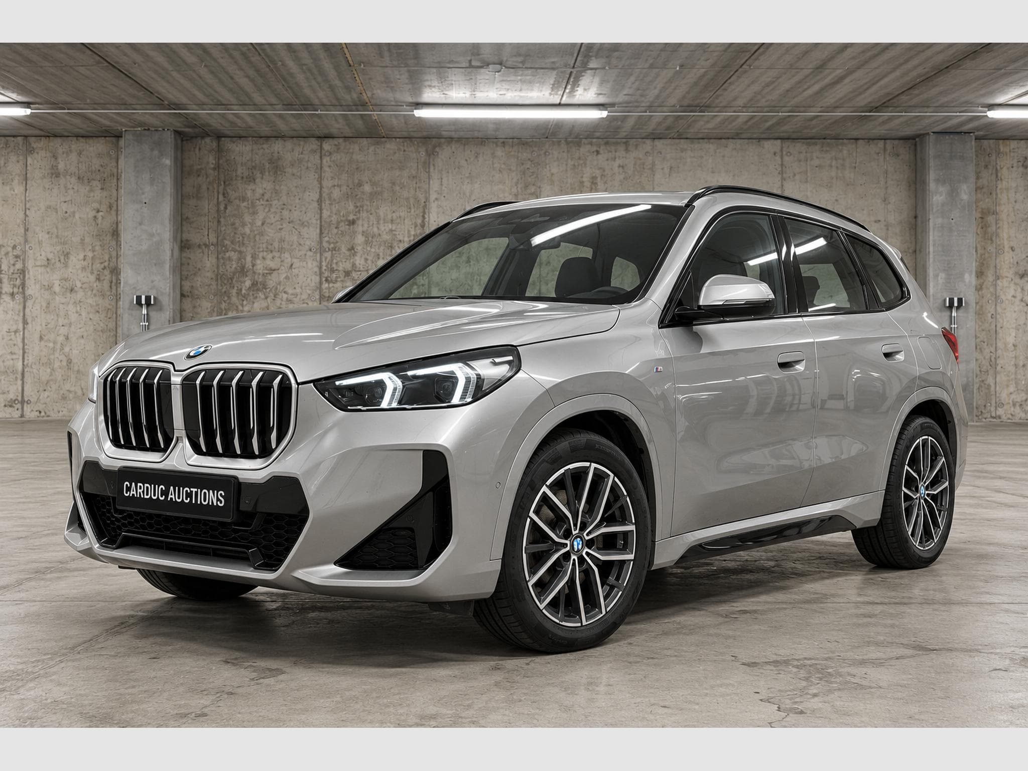 BMW X1 sDrive 18i M Sport (2025) - Photo 2