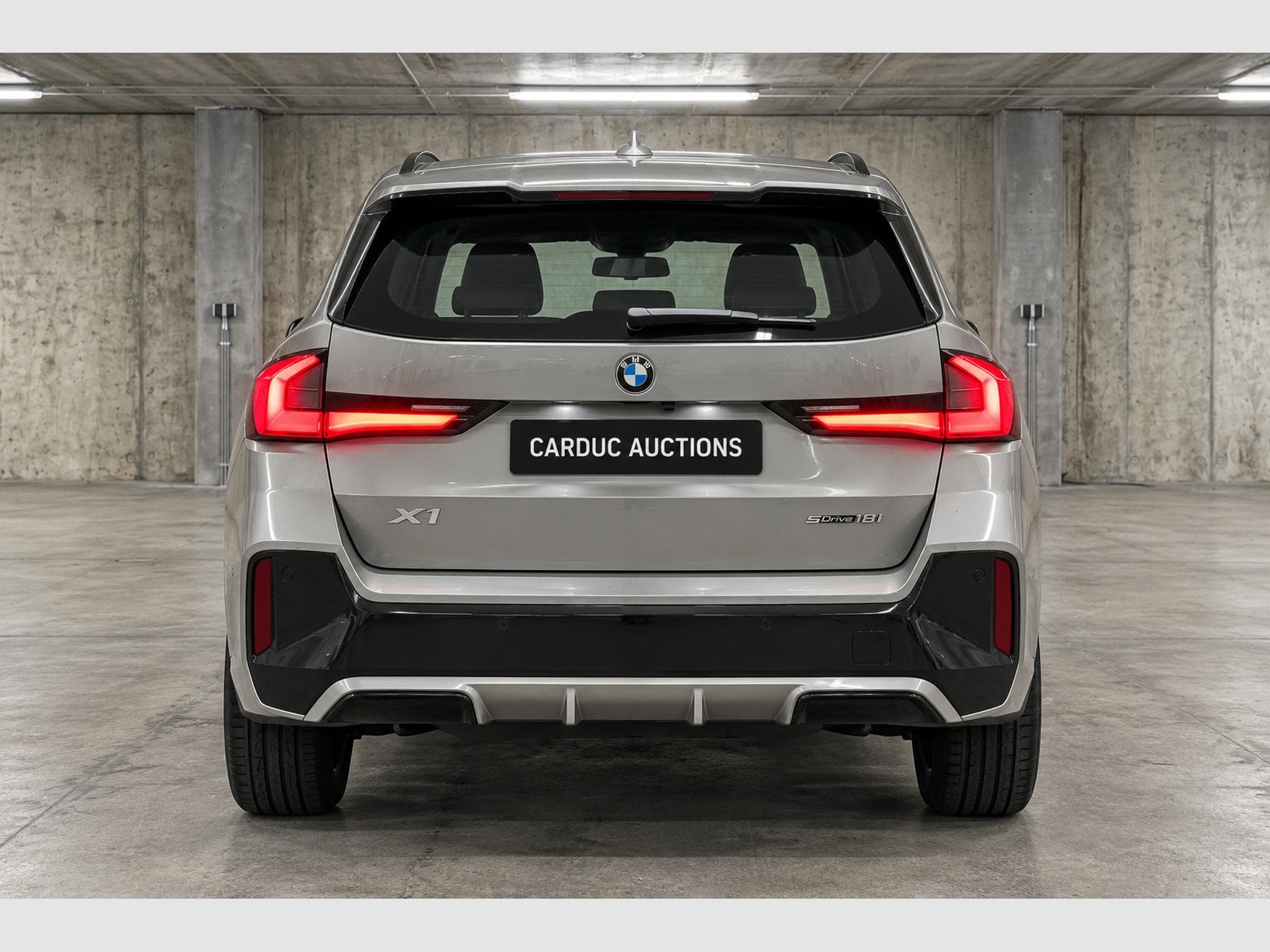BMW X1 sDrive 18i M Sport (2025) - Photo 9