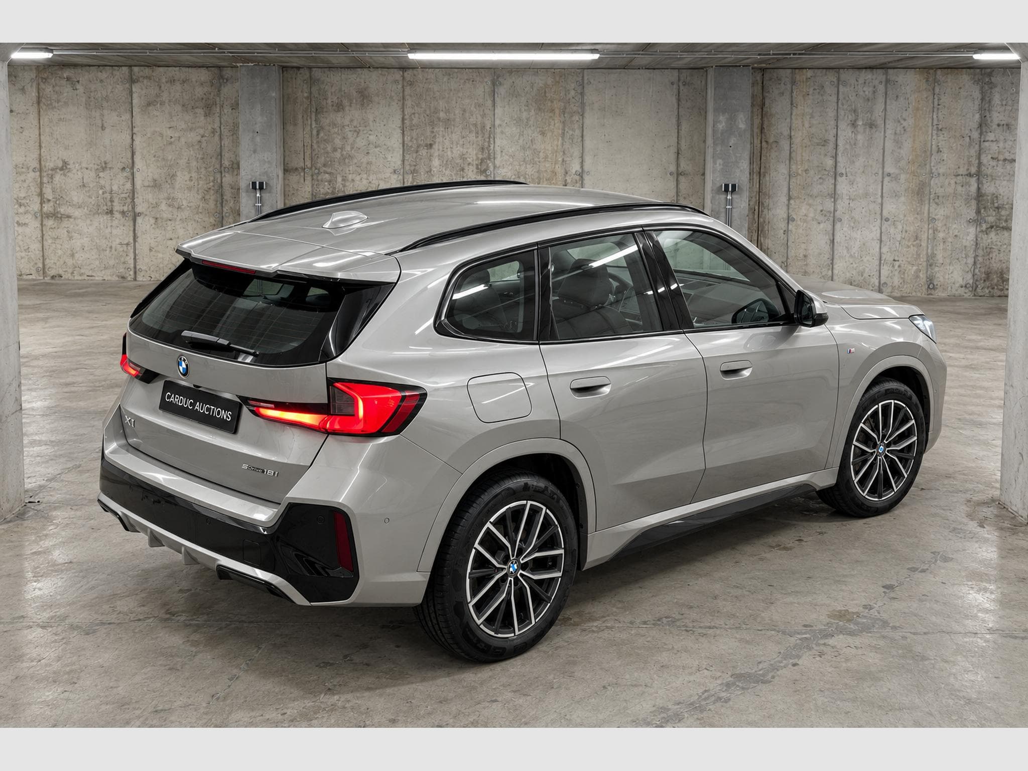 BMW X1 sDrive 18i M Sport (2025) - Photo 11
