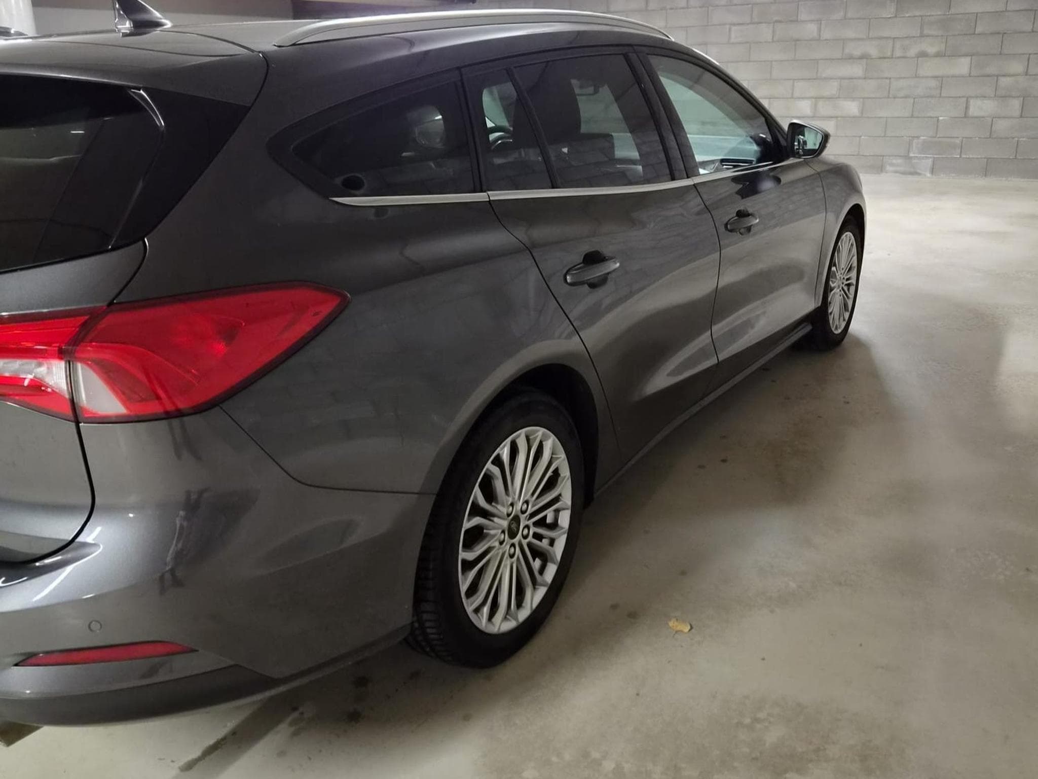 Ford Focus Turnier (2019) - Photo 4
