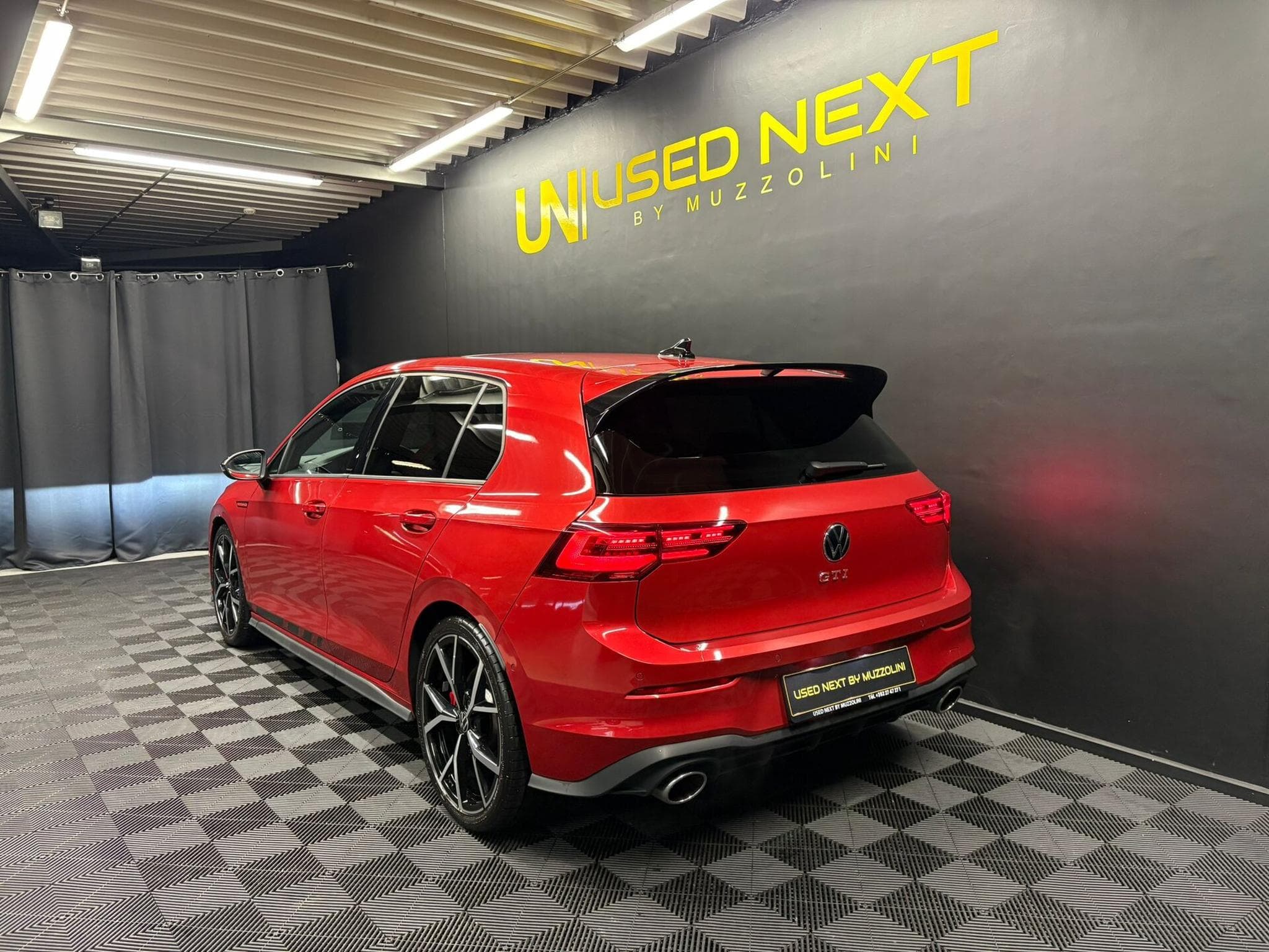 VW Golf 2.0 GTI CLUBSPORT DSG 7 TOIT OUVRANT/SIEGES ELEC/CUIR (2021) - Foto 6